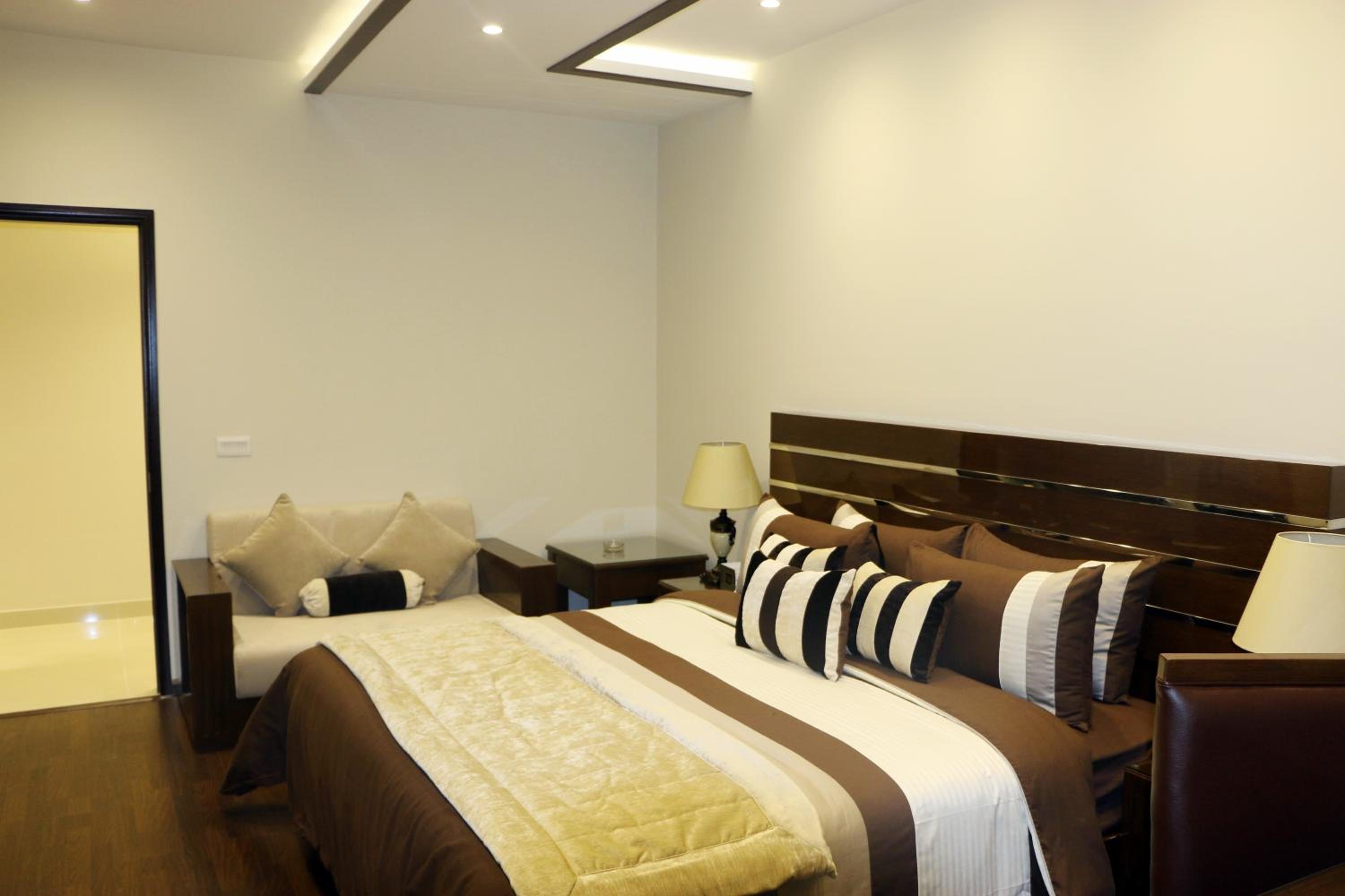 Executive Suite photo 1