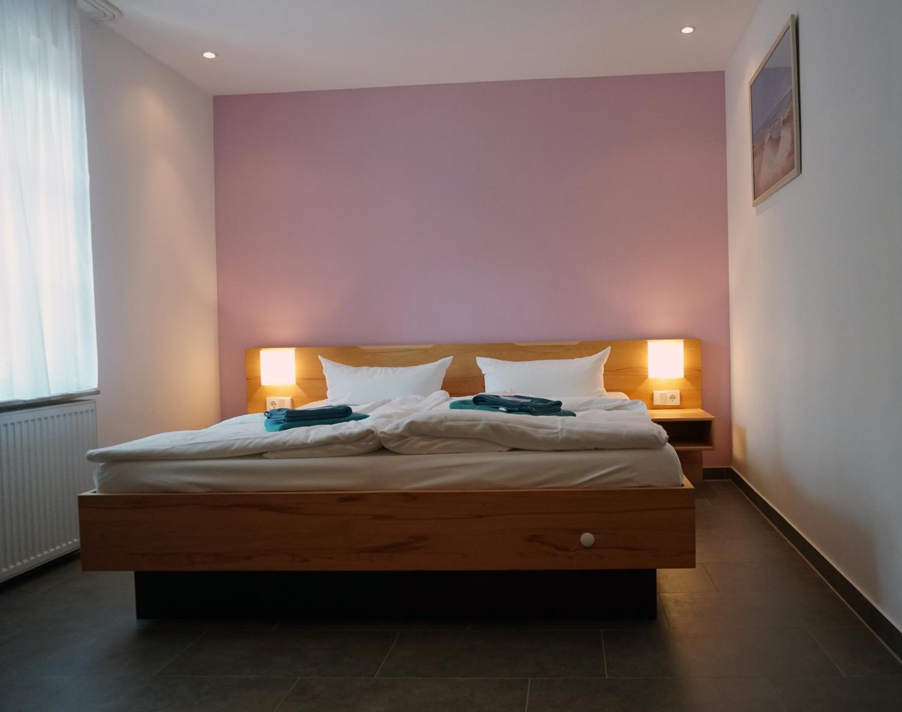 Standard Double Room with Shared Bathroom photo 1