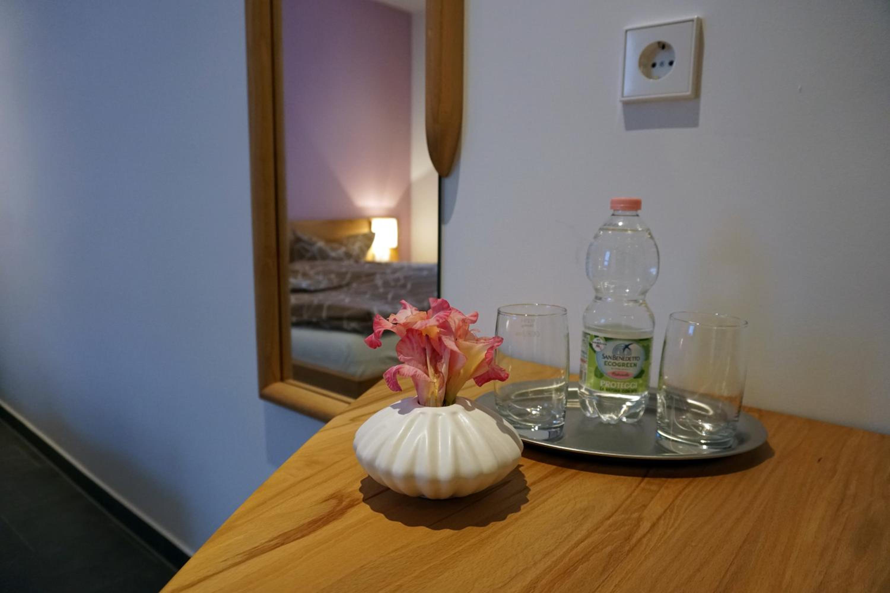 Standard Double Room photo 3