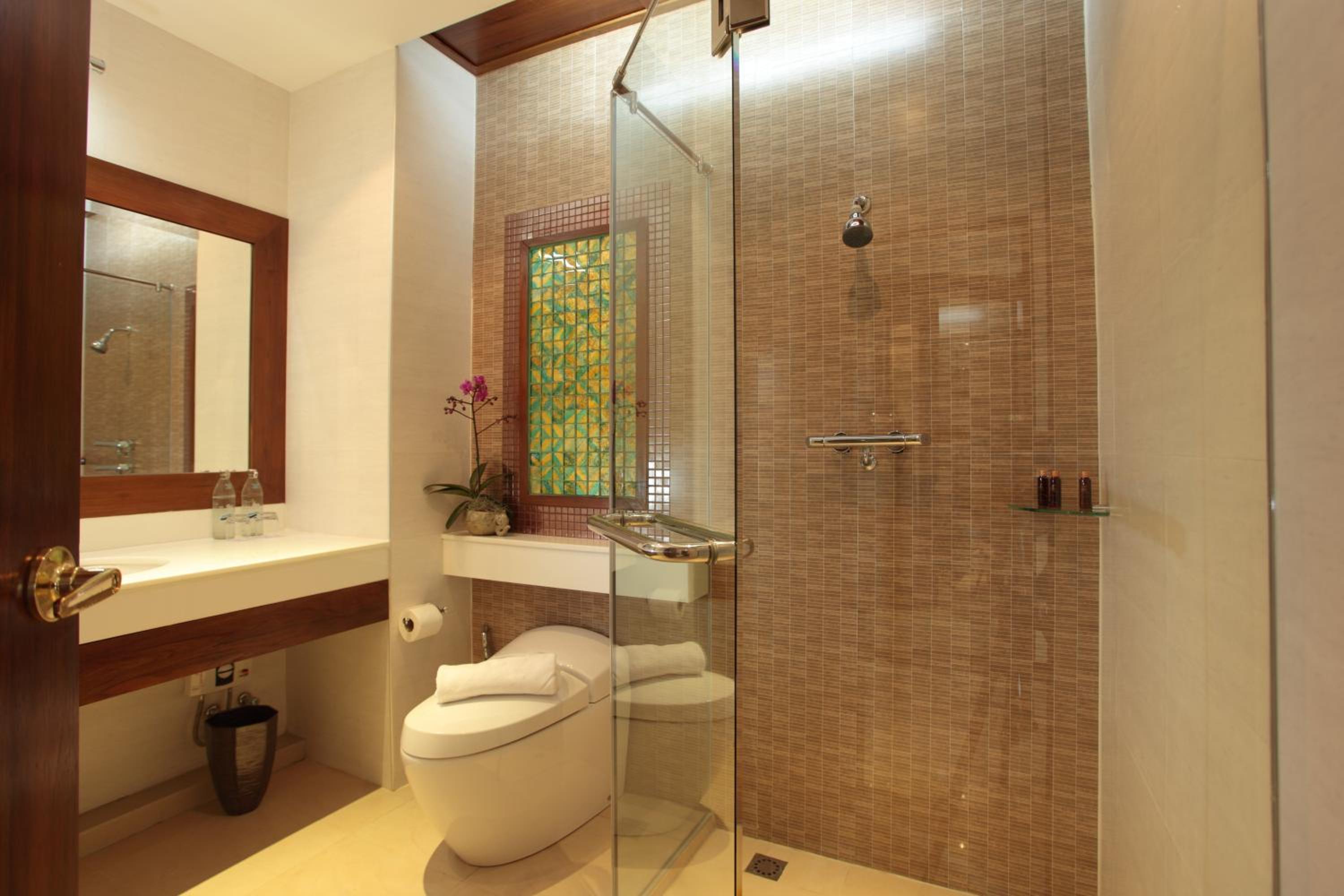 Deluxe Twin Room - Photo 12