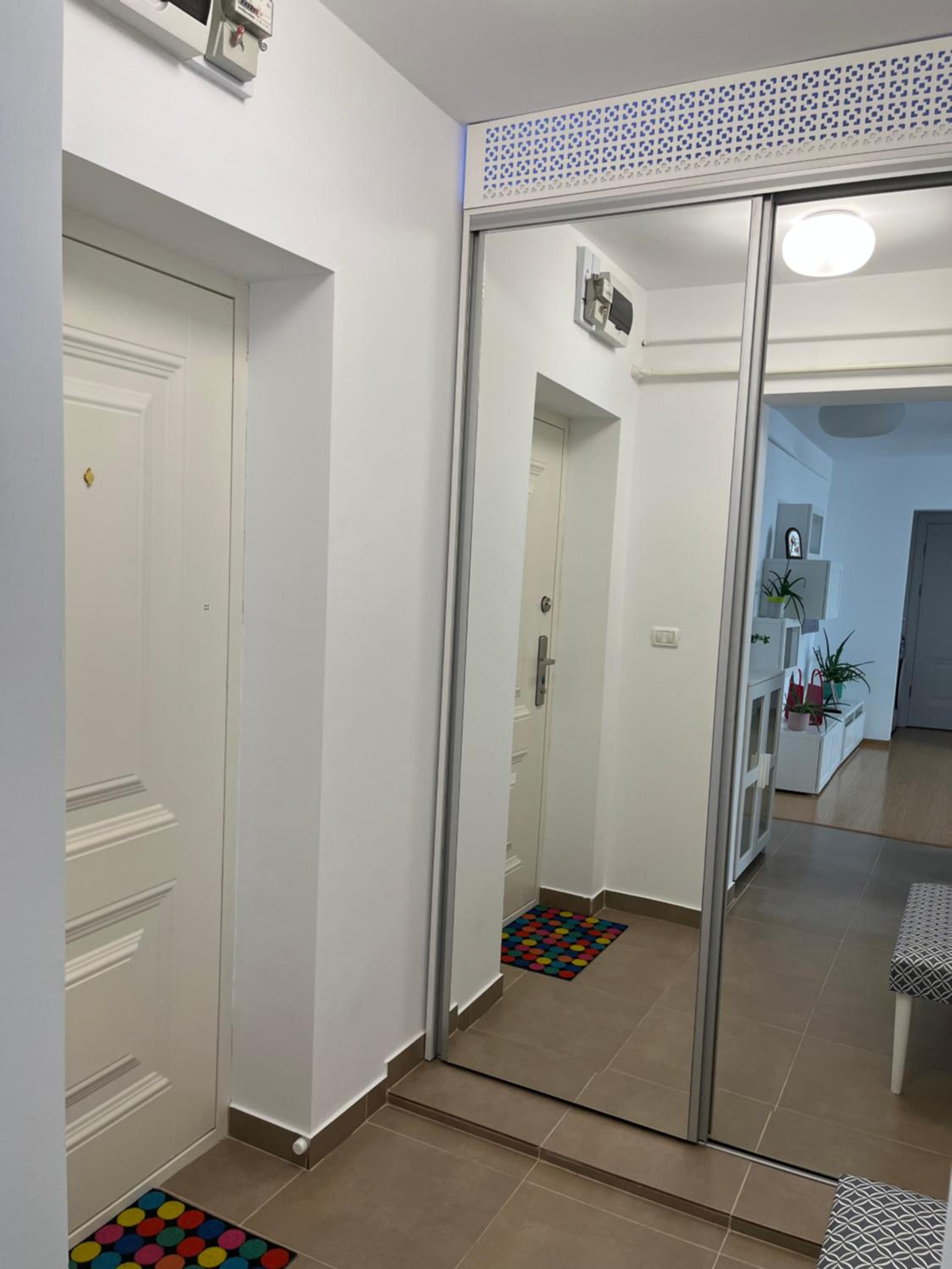 One-Bedroom Apartment - Photo 9
