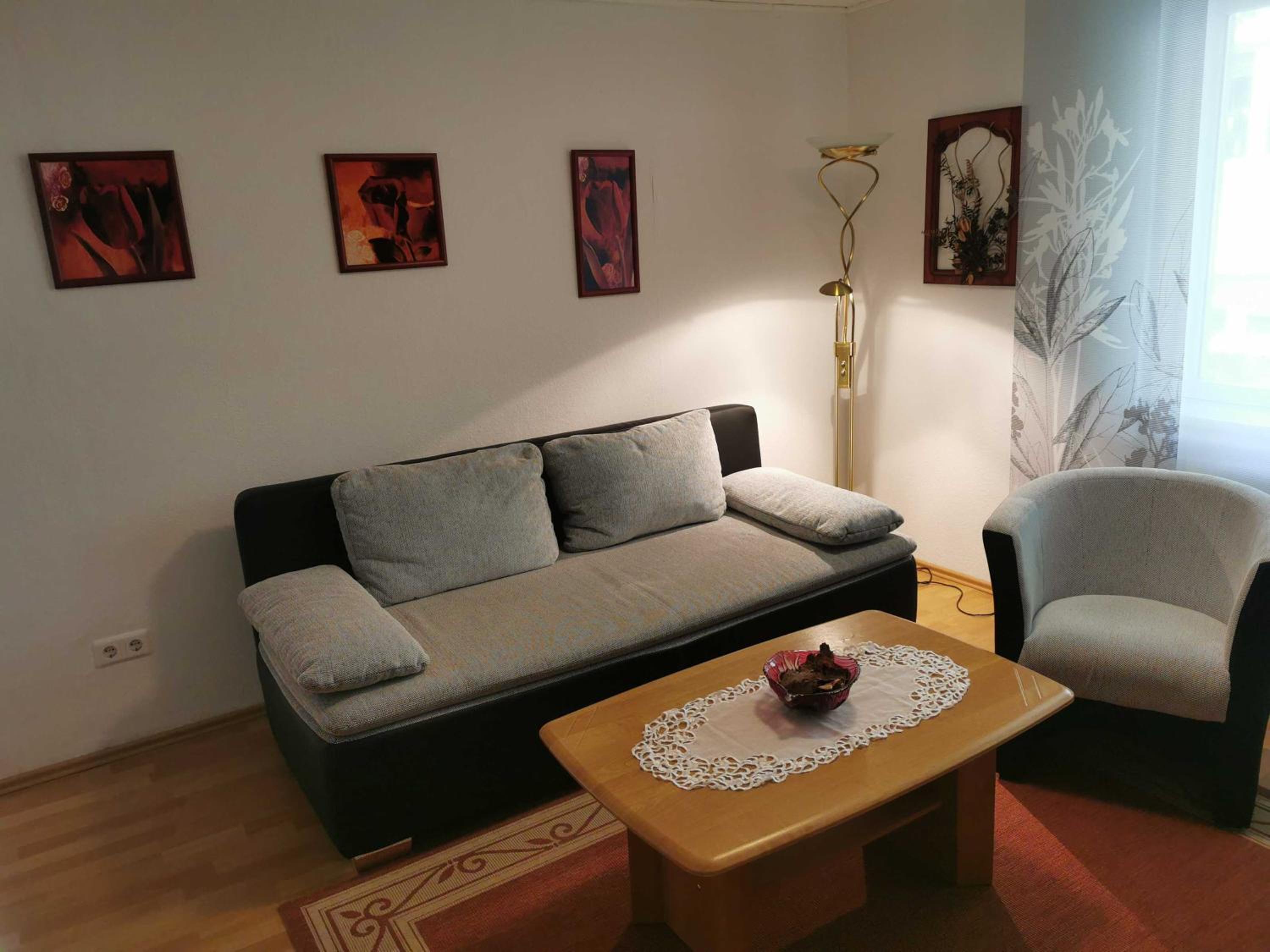 One-Bedroom Apartment with Terrace photo 2