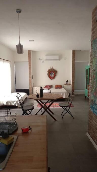 One-Bedroom House photo 1