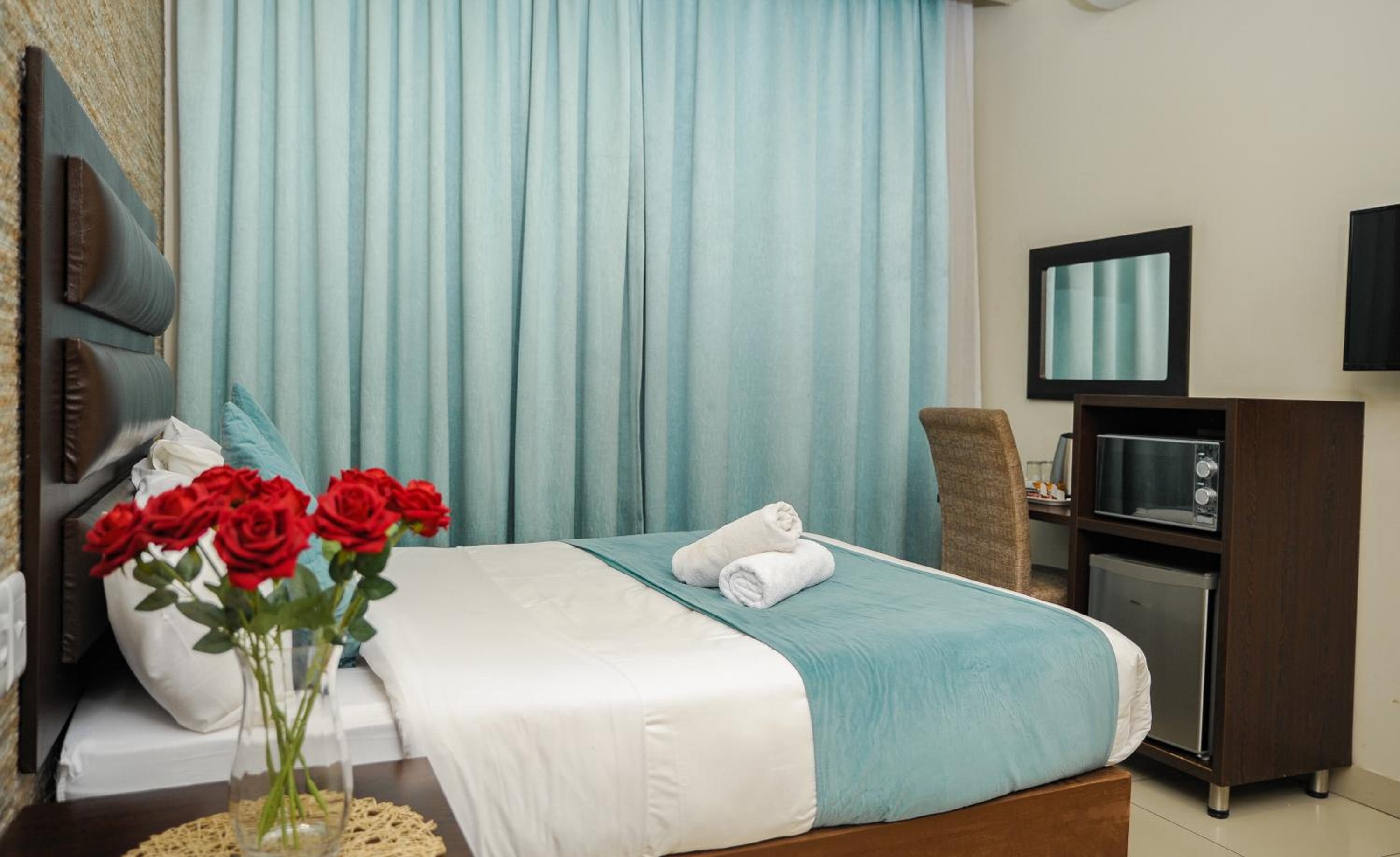 Self-Catering Room - Photo 14