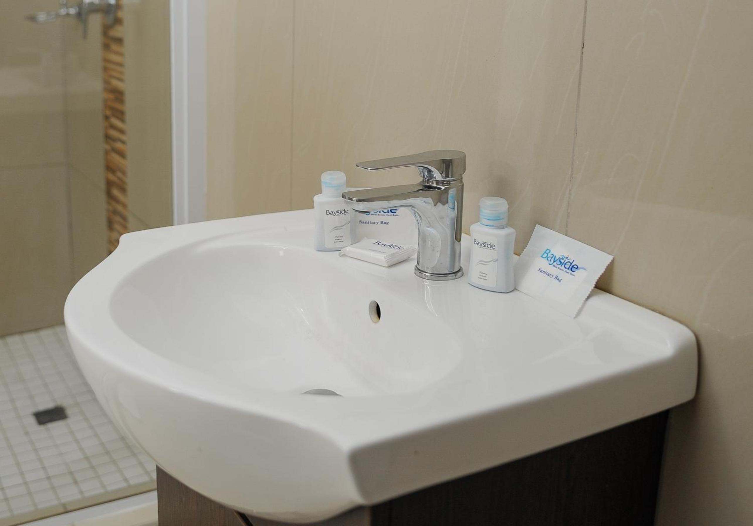 Self-Catering Room - Photo 10