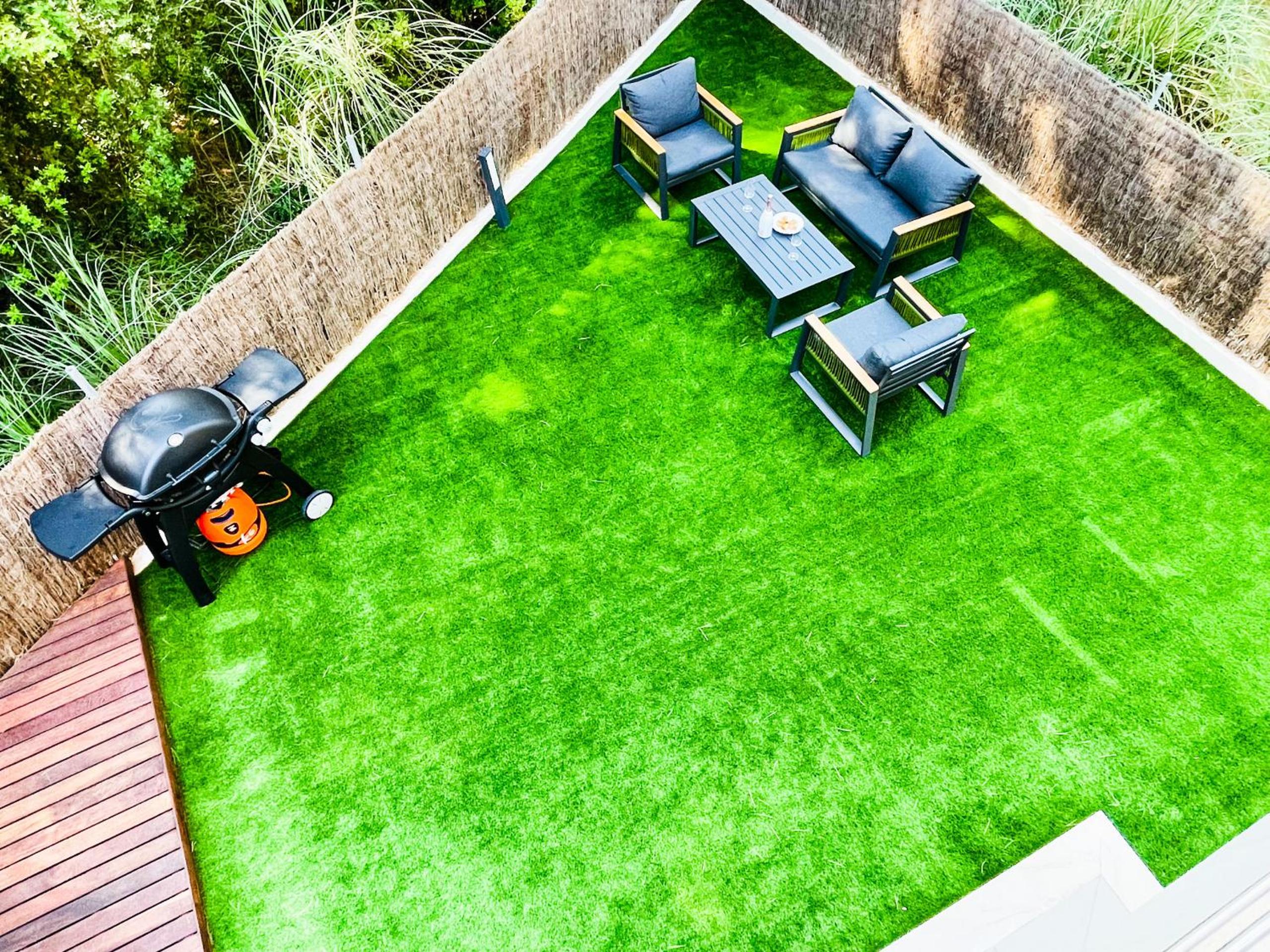 Villa photo 2