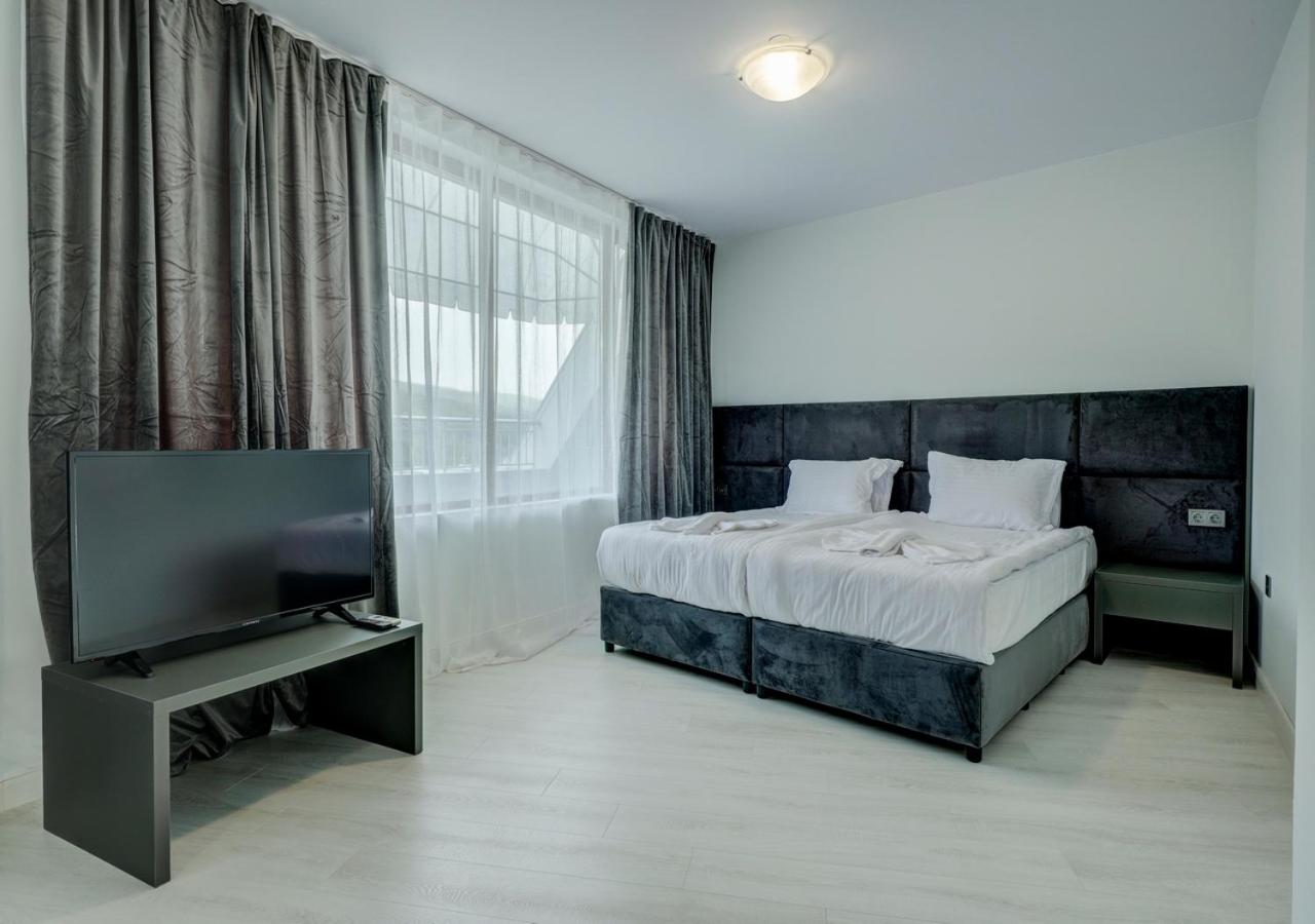 Superior Studio with Partial Sea view and Balcony