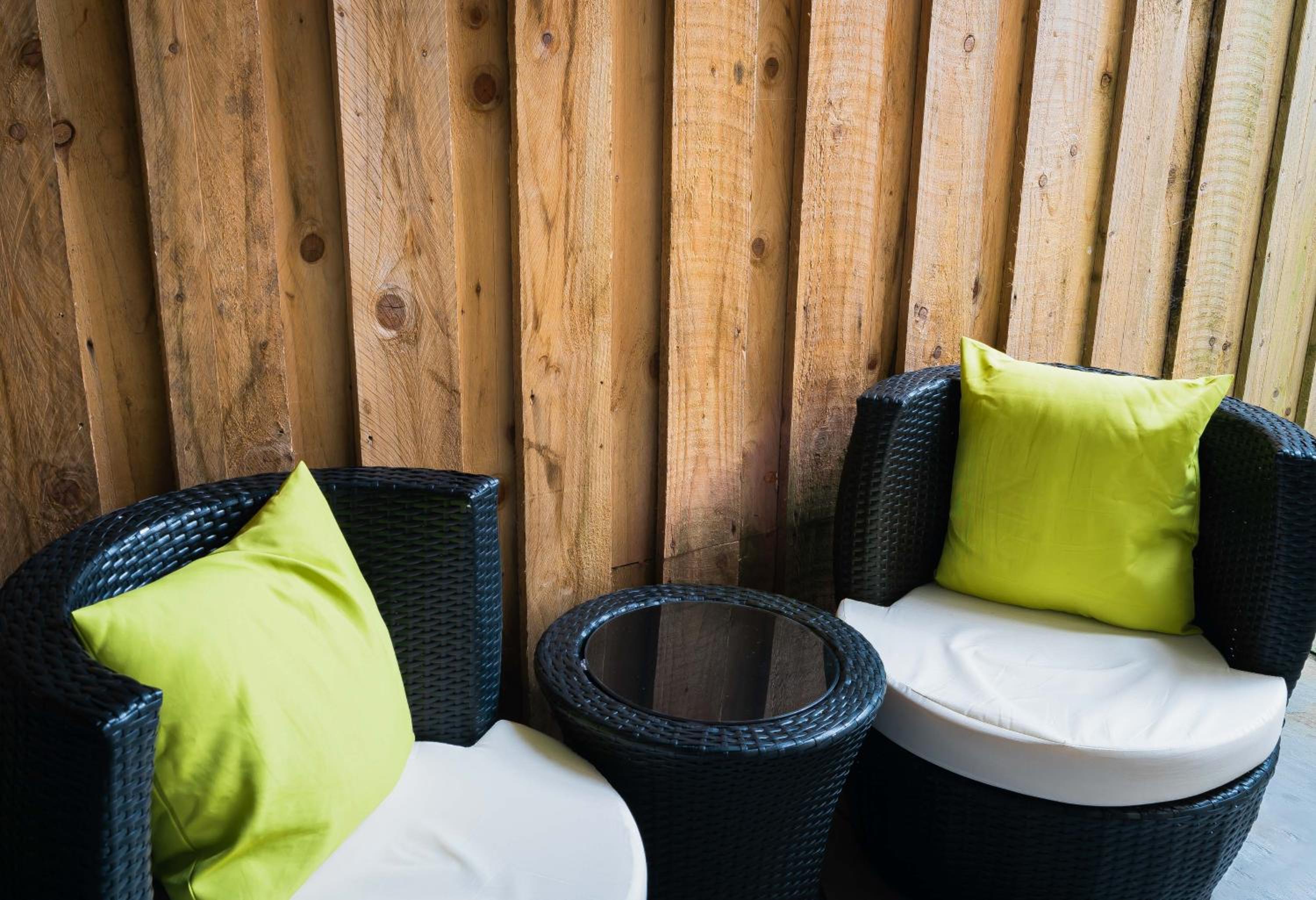 Suite with Hot Tub - Photo 11