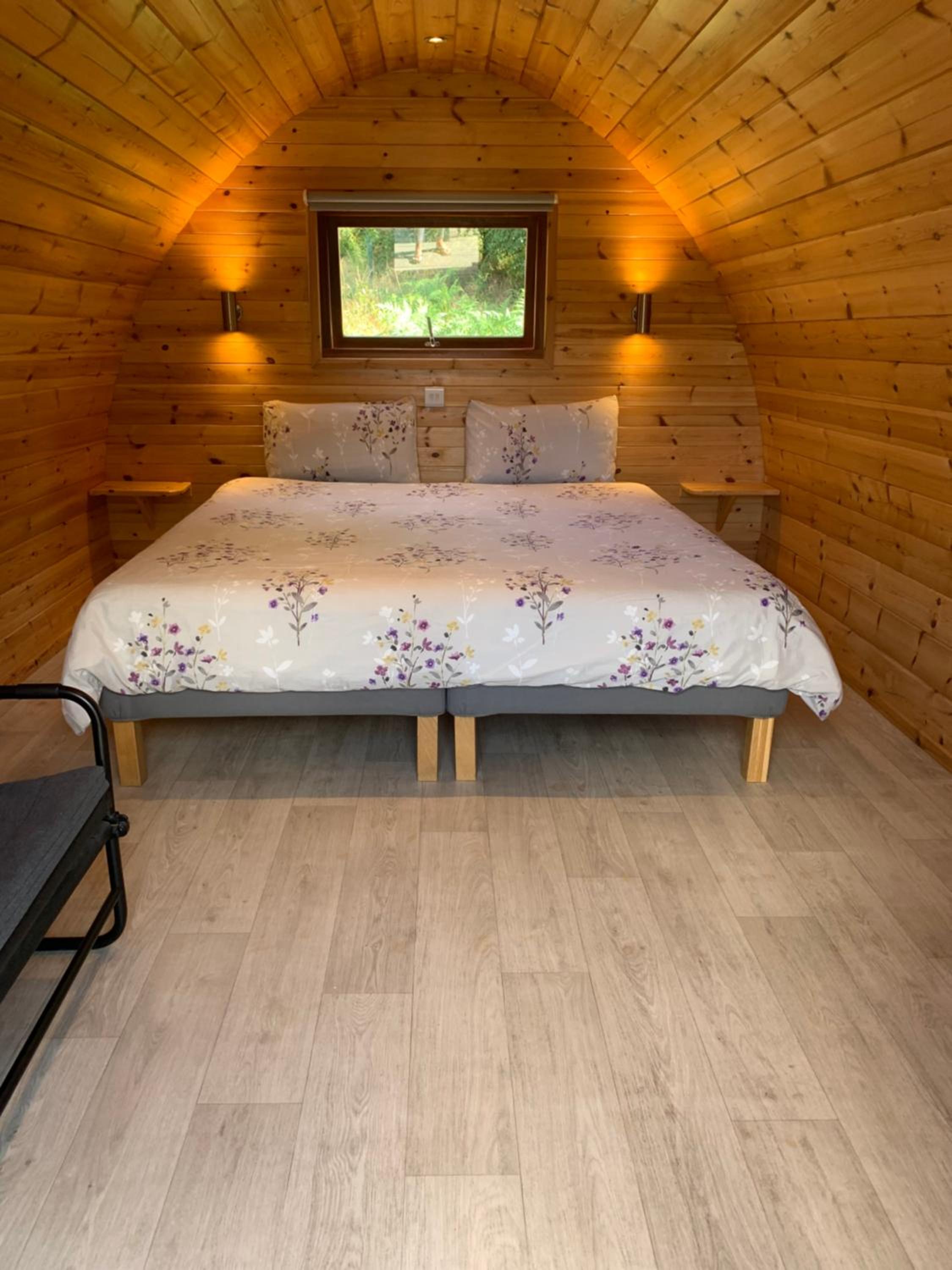 Double Room with Mountain View - Photo 3