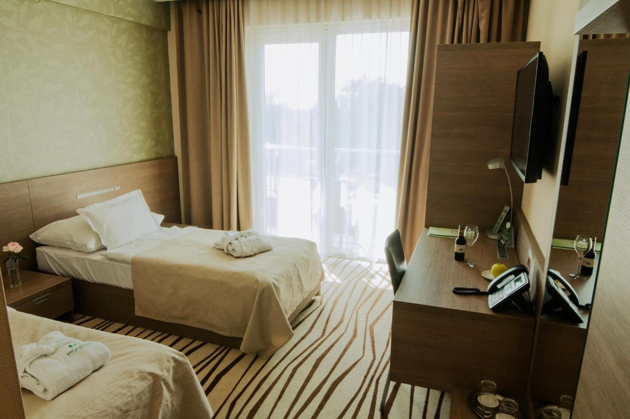 Double or Twin Room photo 1