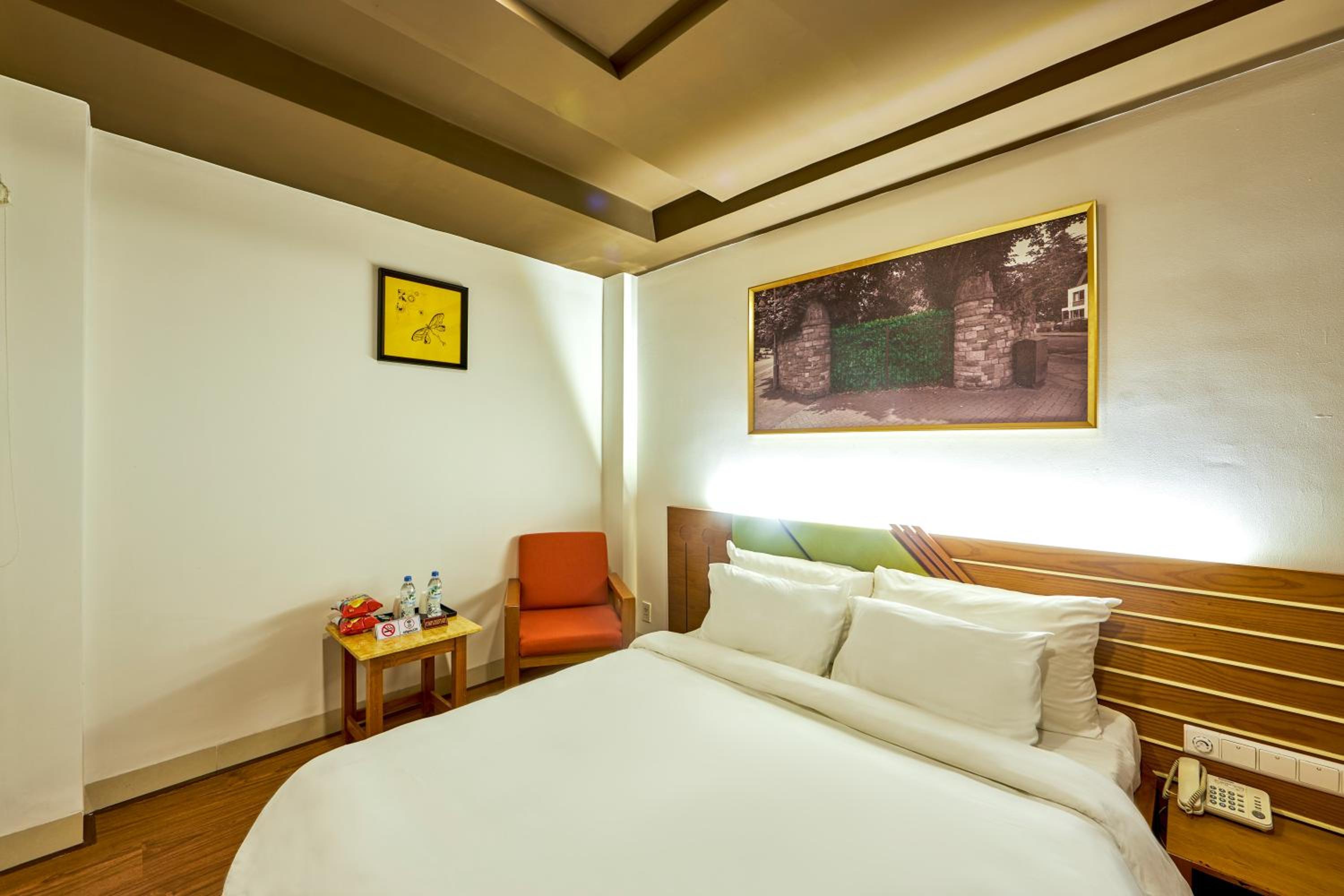 Deluxe Double Room With Complimentary Daily Snack photo 1