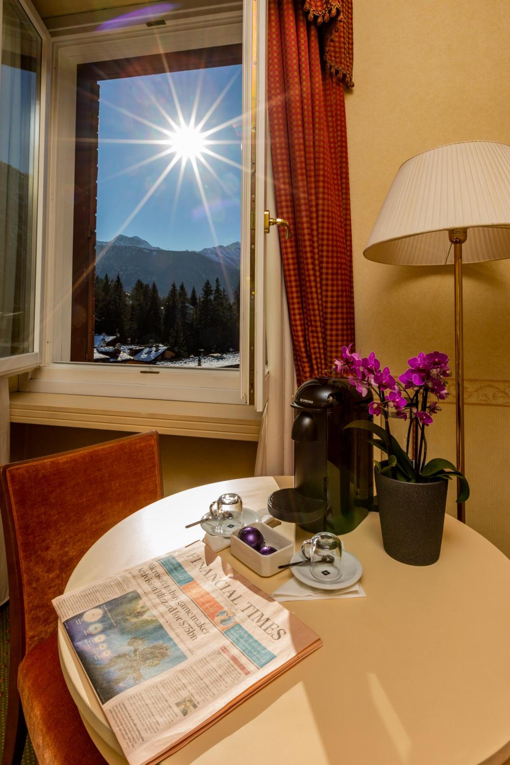 Deluxe Double or Twin Room with Mountain View - Photo 7