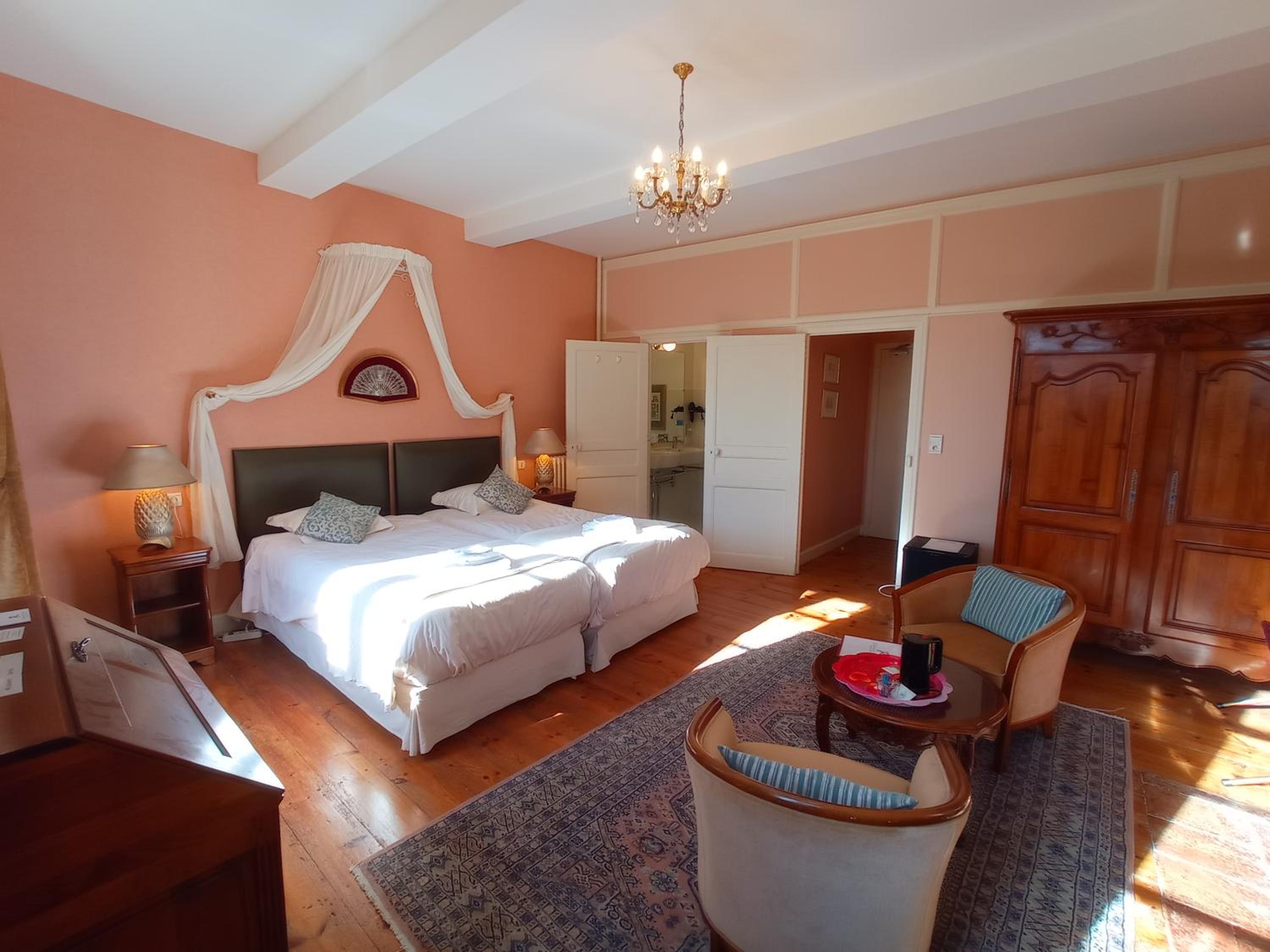 Deluxe Double or Twin Room with Garden View photo 1