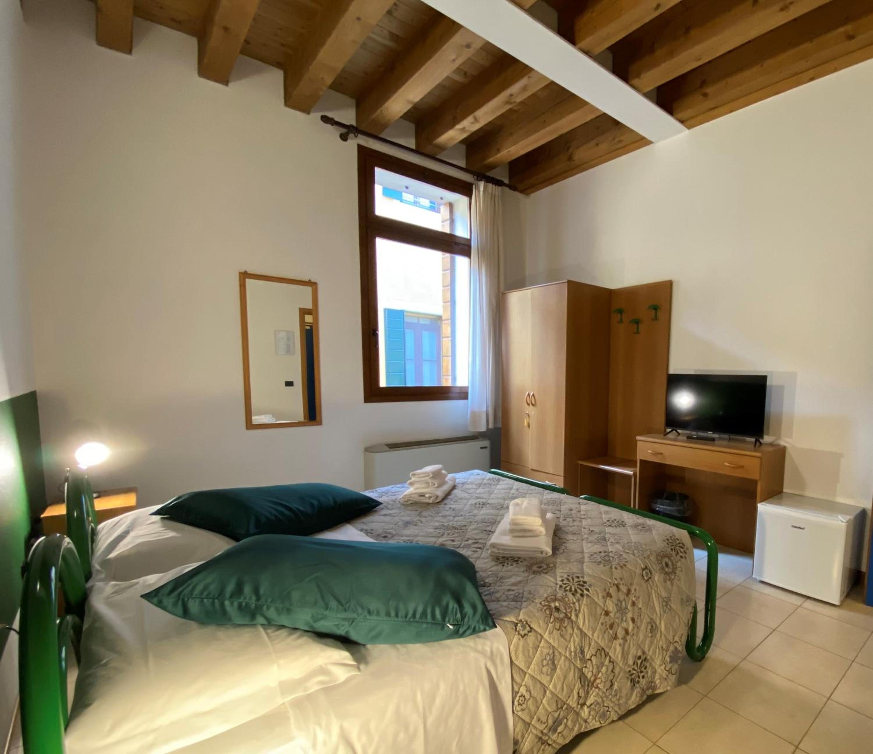 Twin Room - Disability Access