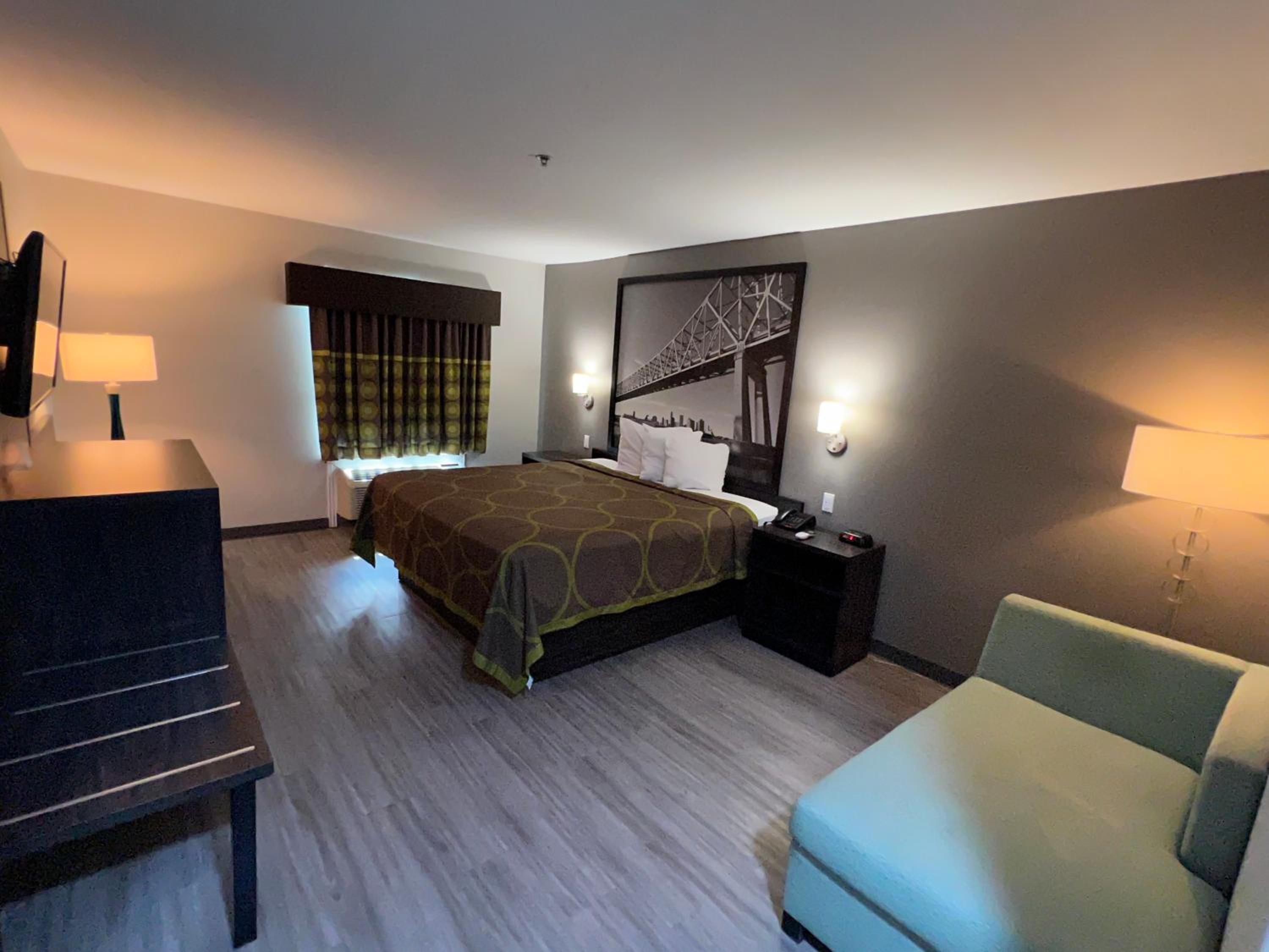 Business King Room - Non-Smoking - Photo 1