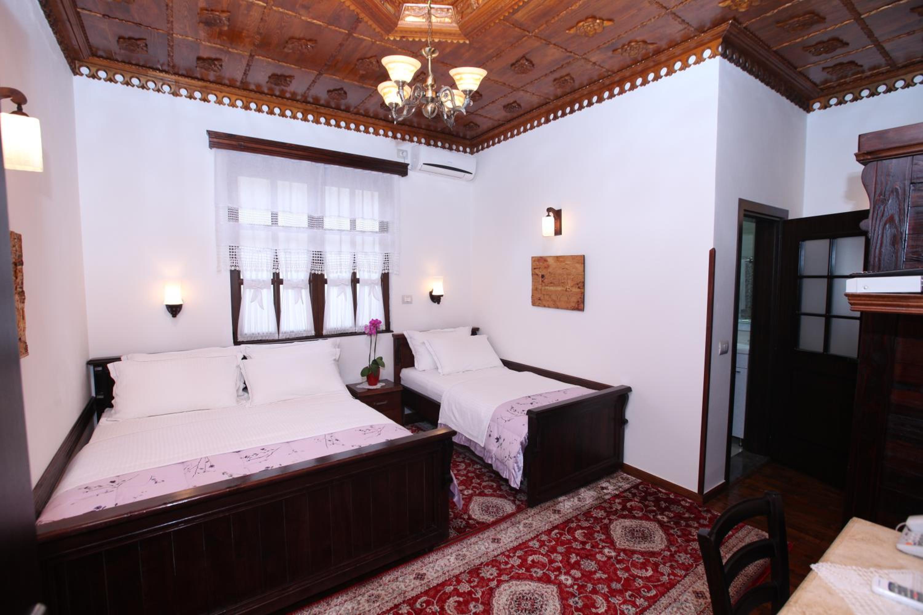 Comfort Triple Room