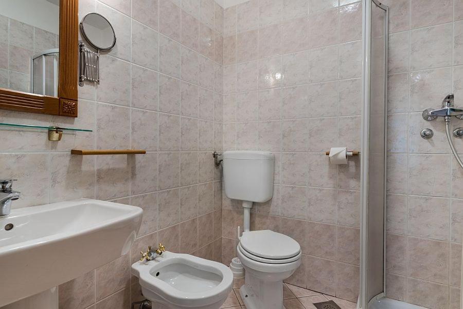 Standard Queen Room - Annex - Photo 2