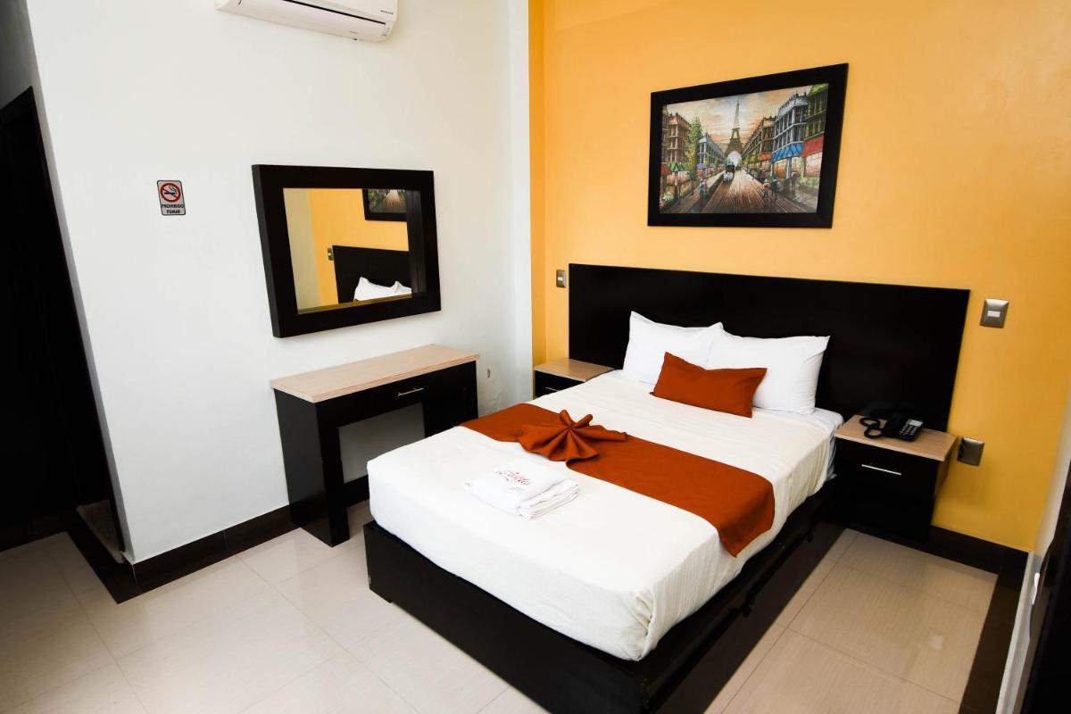 Hotel los faroles