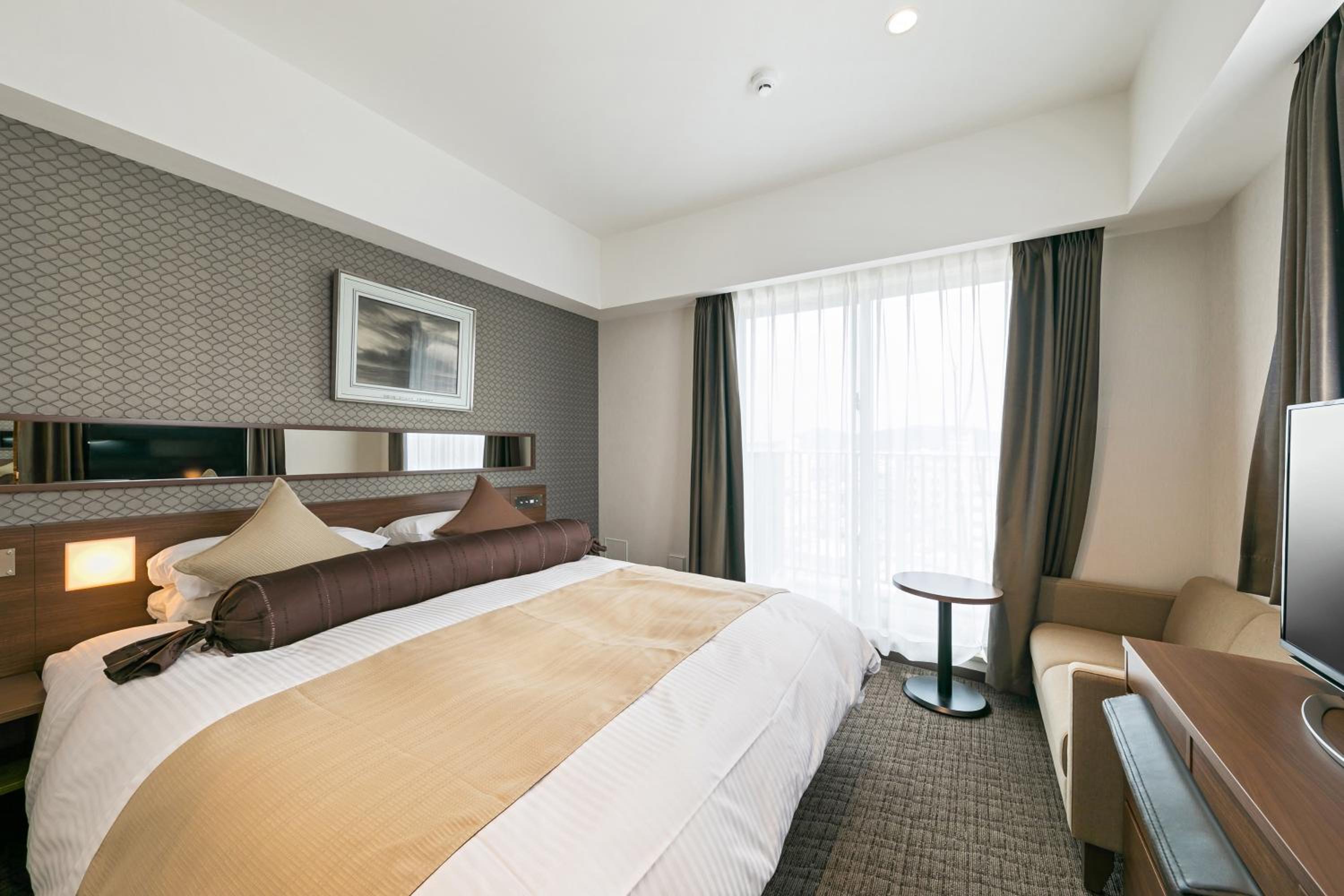 Regular Floor Double Room with Balcony - Non-Smoking (Misaki Building) - Eco Plan(No Daily Cleaning)