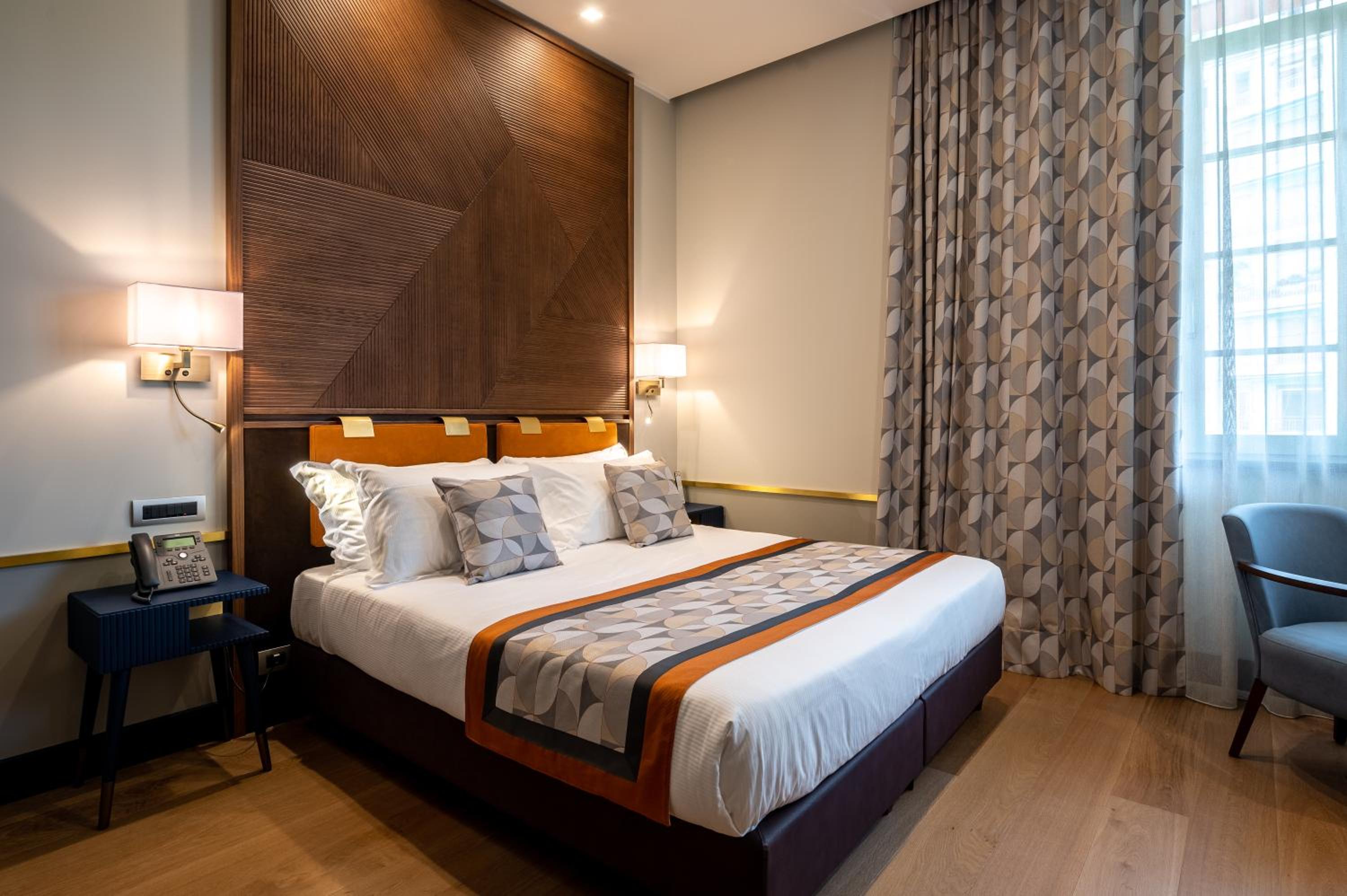 Double Room with Extra Bed - Photo 1