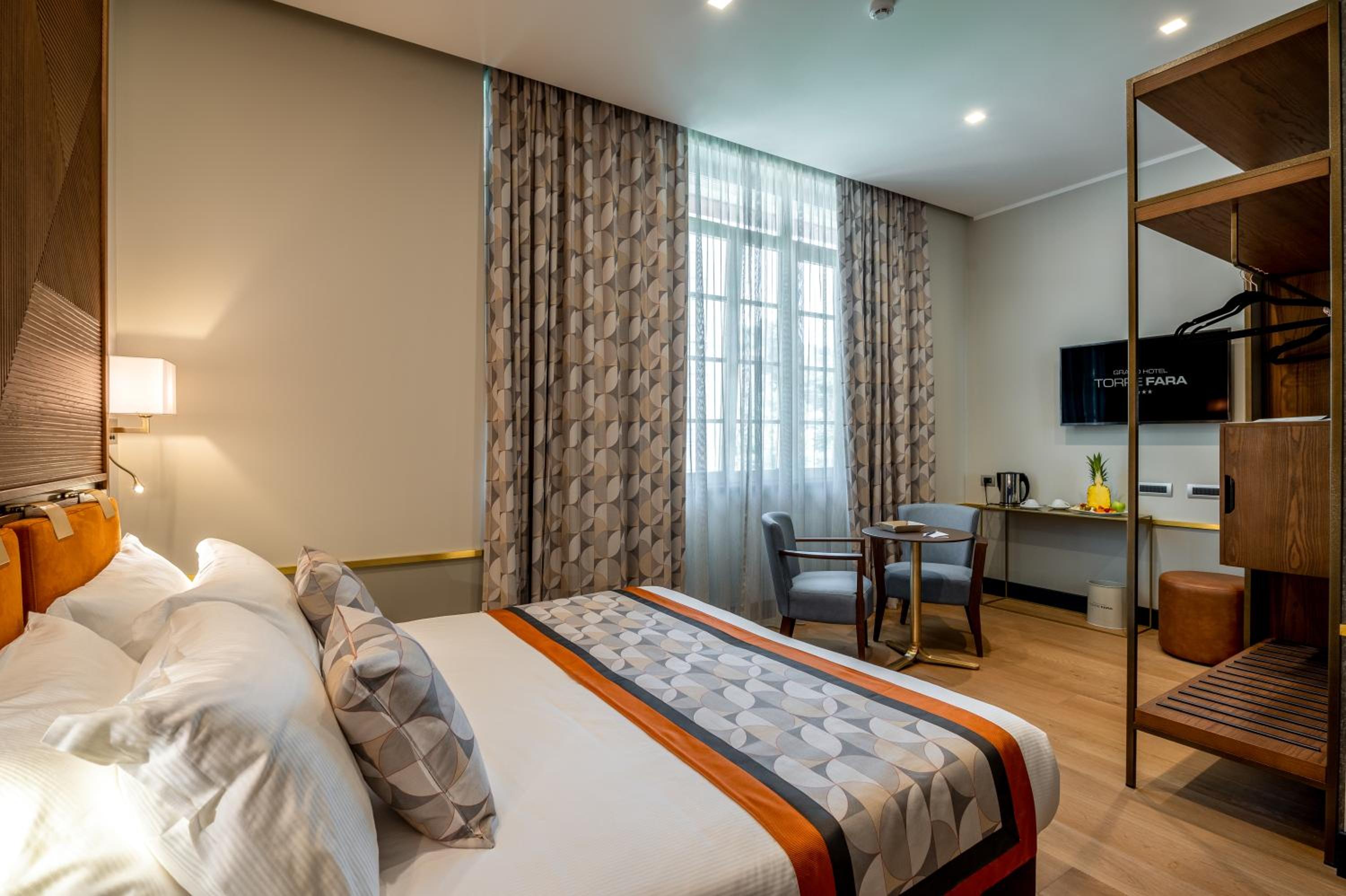 Double Room with Extra Bed - Photo 13