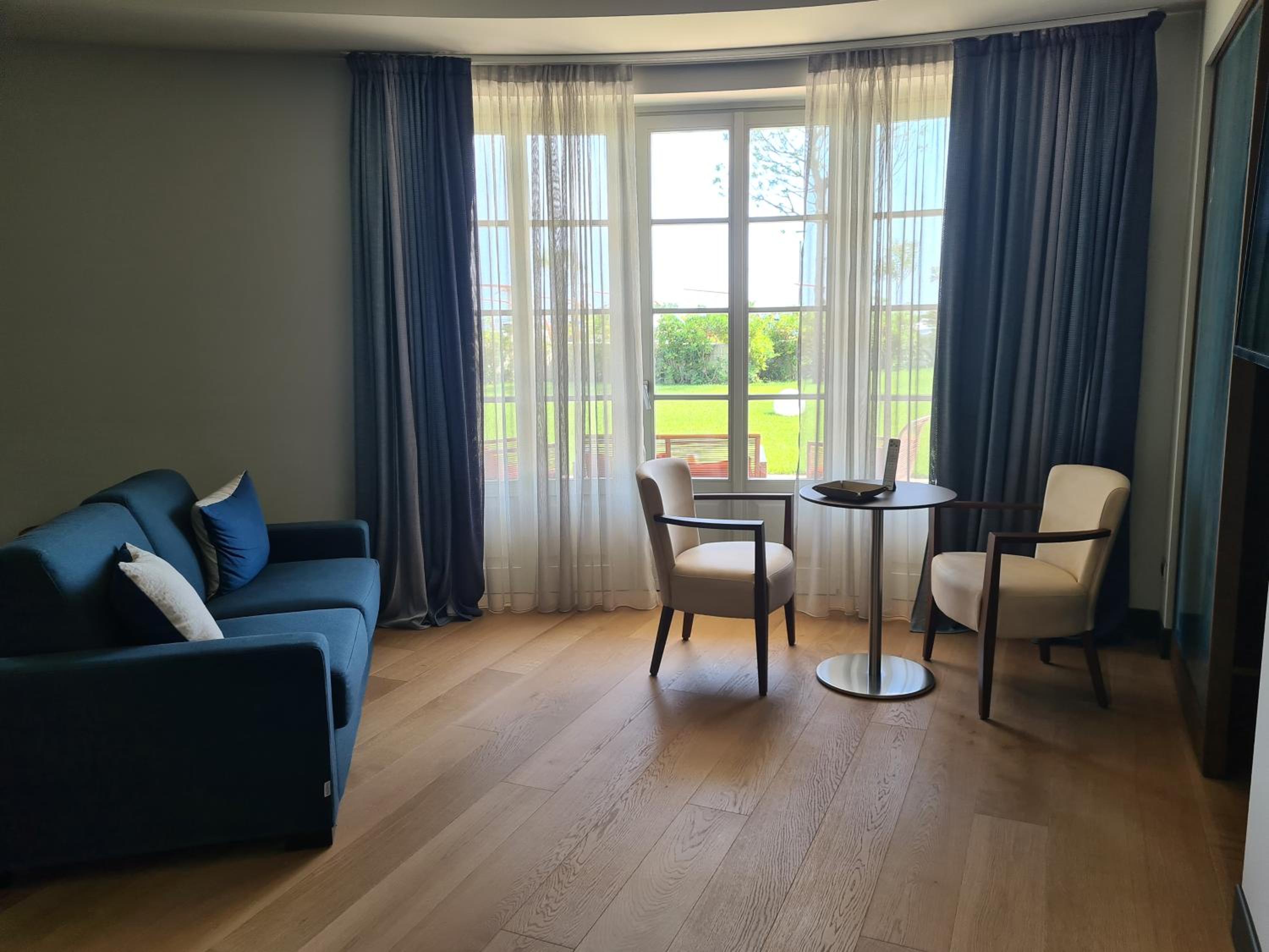 Superior Suite - Photo 1