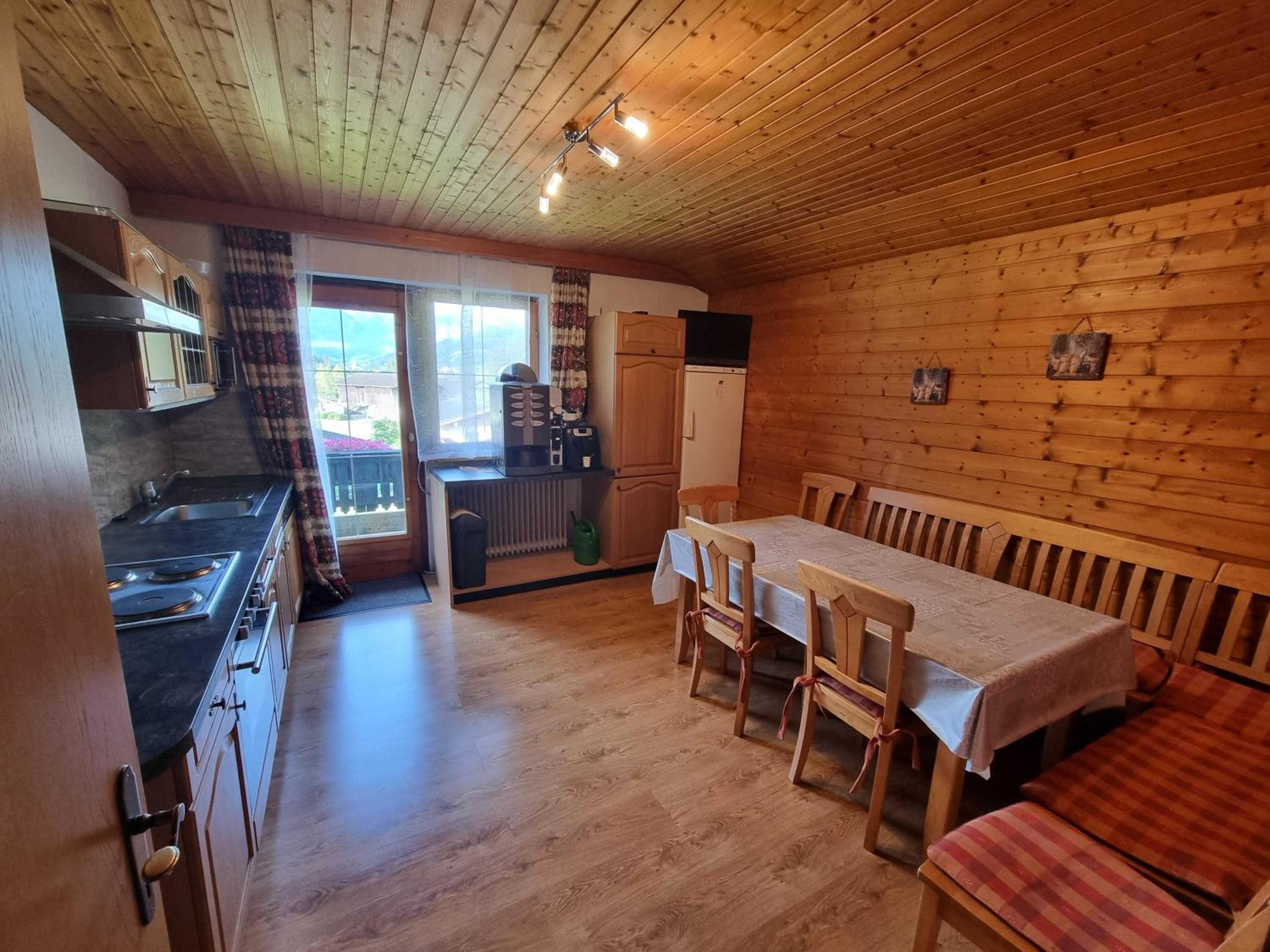 Double Room - Photo 7