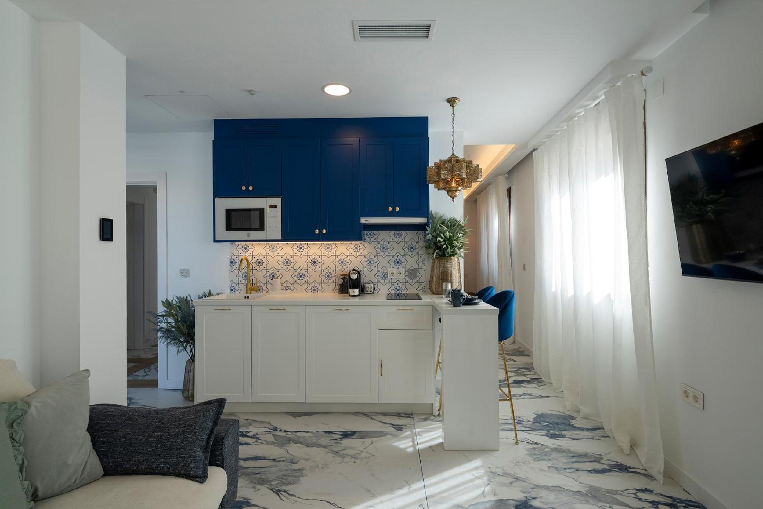One-Bedroom Apartment - Photo 4