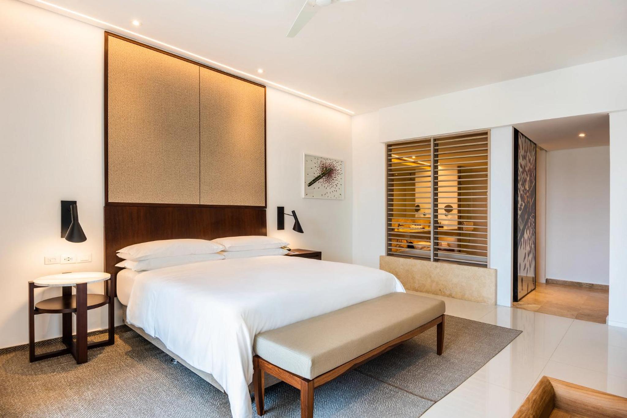 Preferred Club Master Suite Tropical View