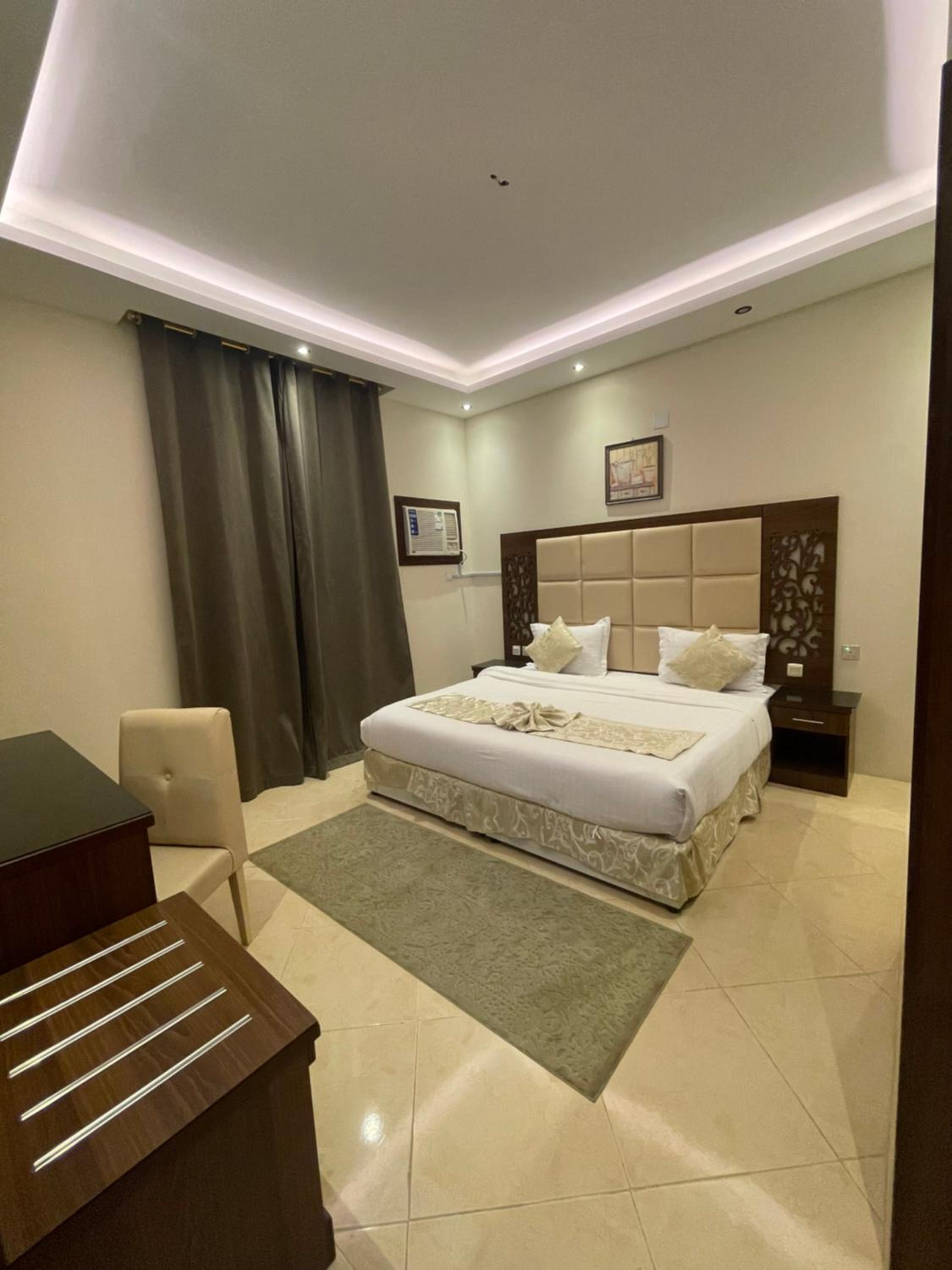 Deluxe Junior Suite