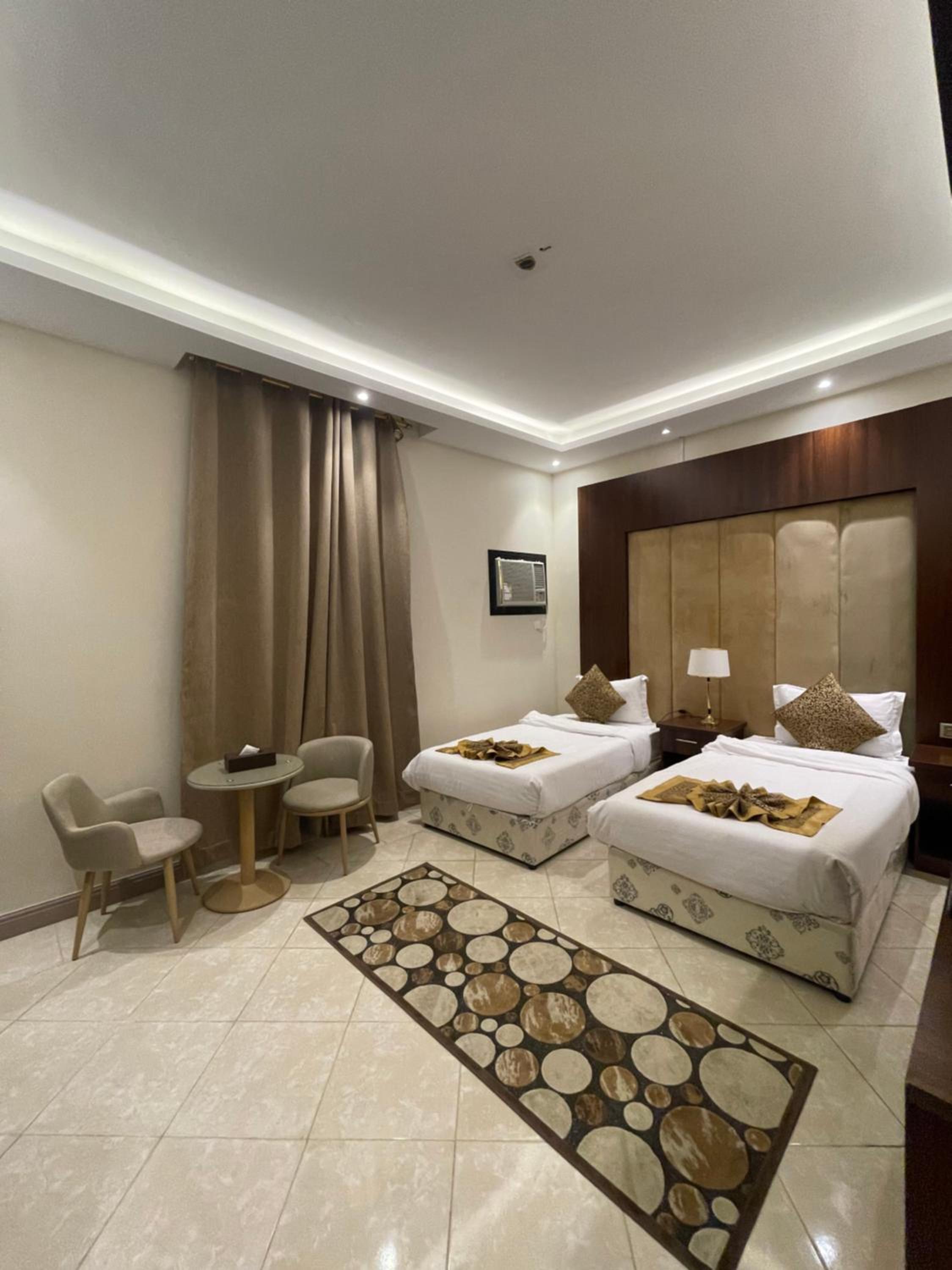 Junior Suite with Mountain View