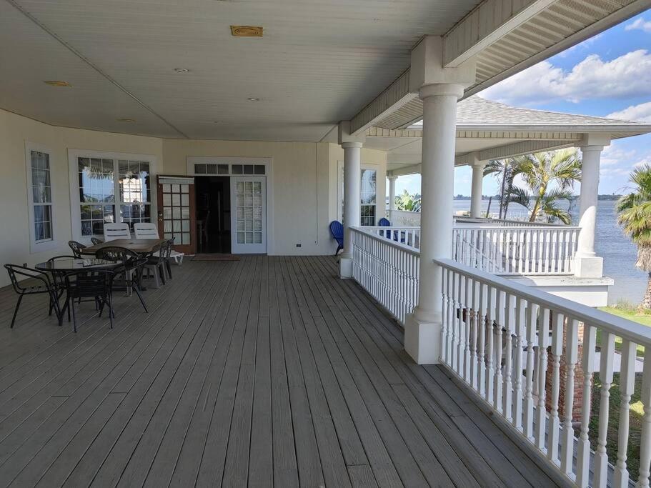 Villa photo 2