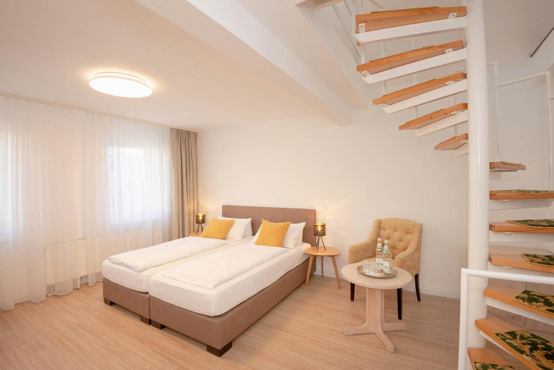 Duplex Room - Photo 5