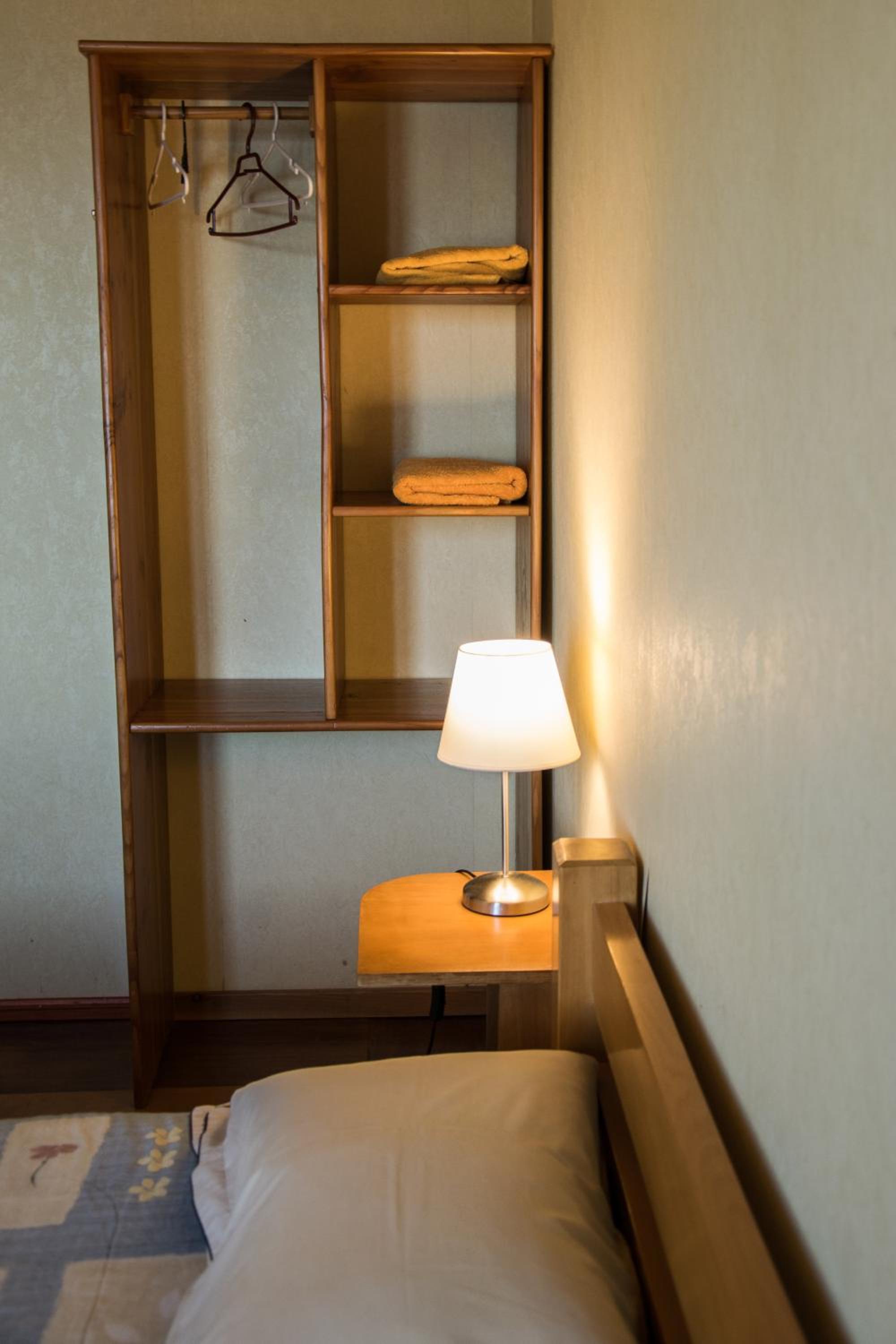 Double Room with Shared Bathroom photo 3