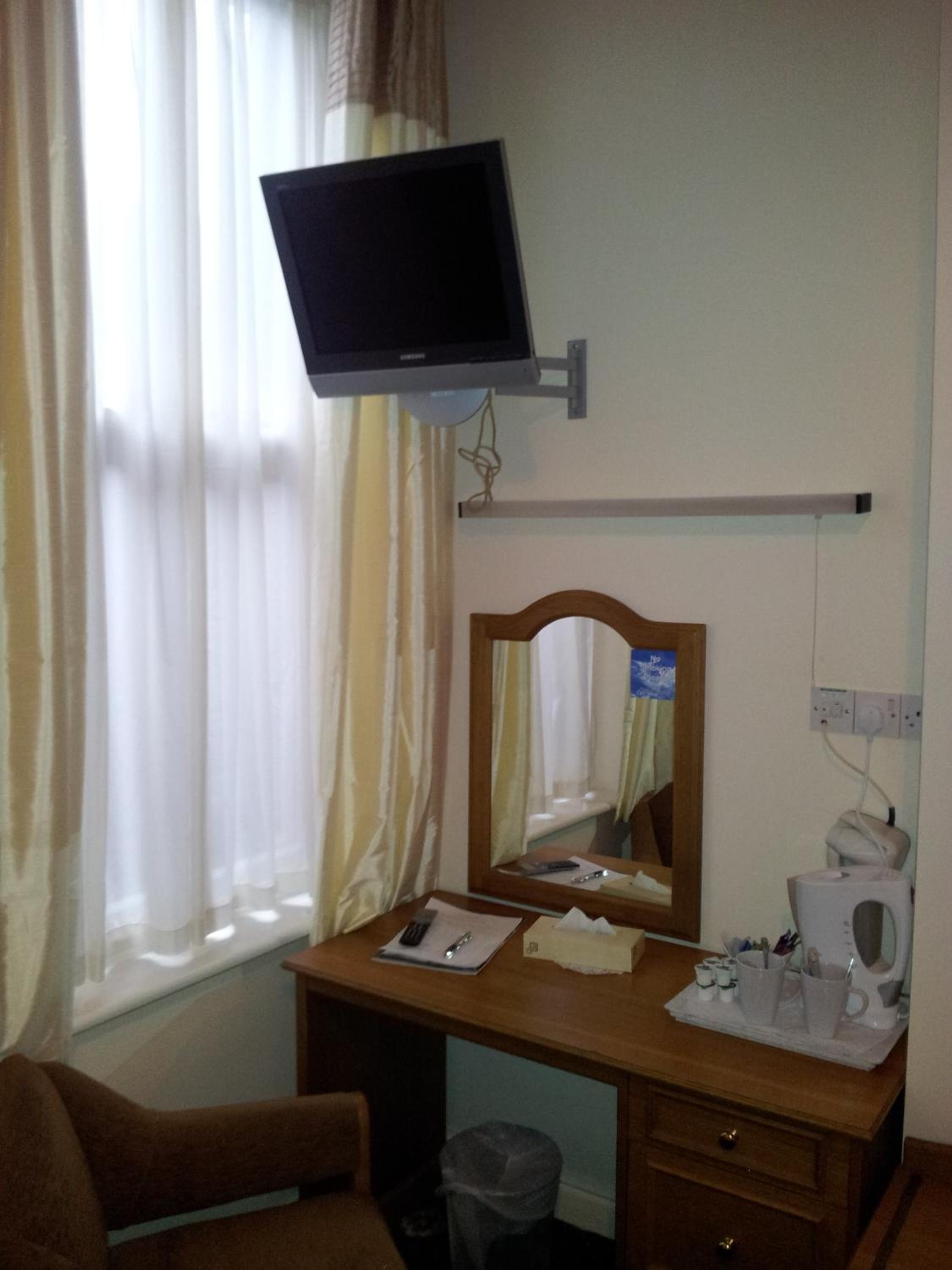 Double Room - Photo 3