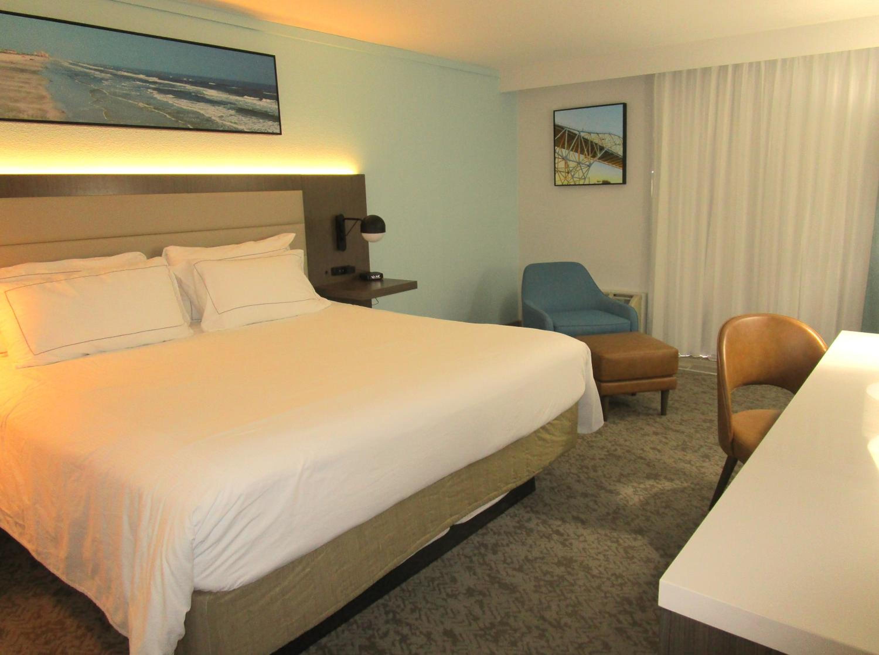 Standard King Room - Photo 2