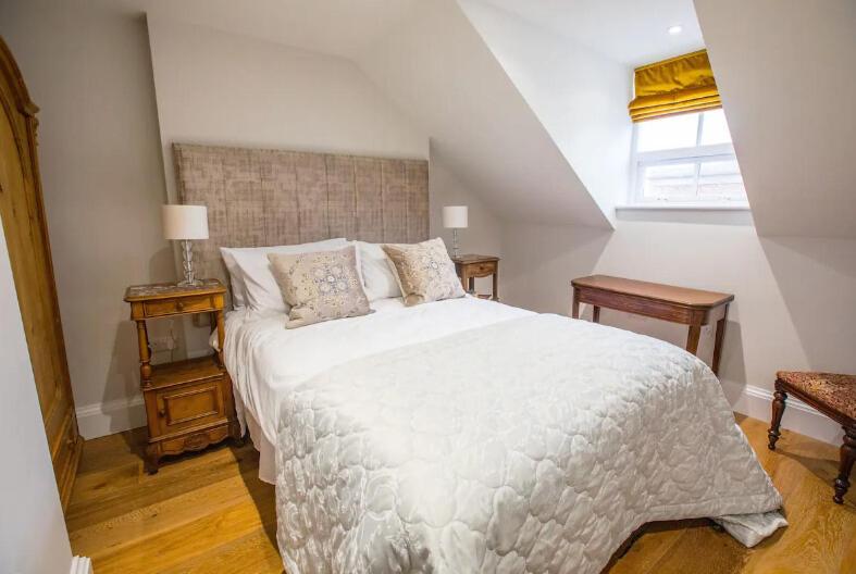 One Bedroom Loft Apartment (Spiers) photo 3