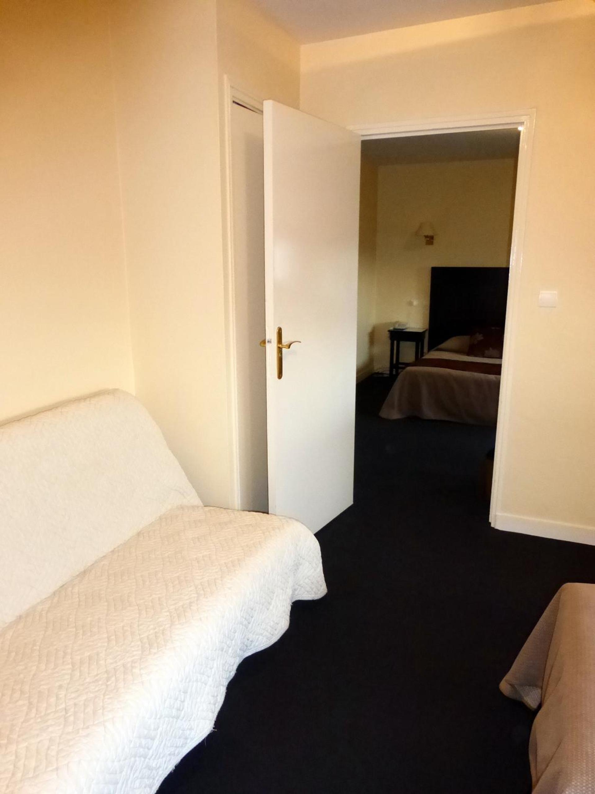 Quadruple Room - Photo 2