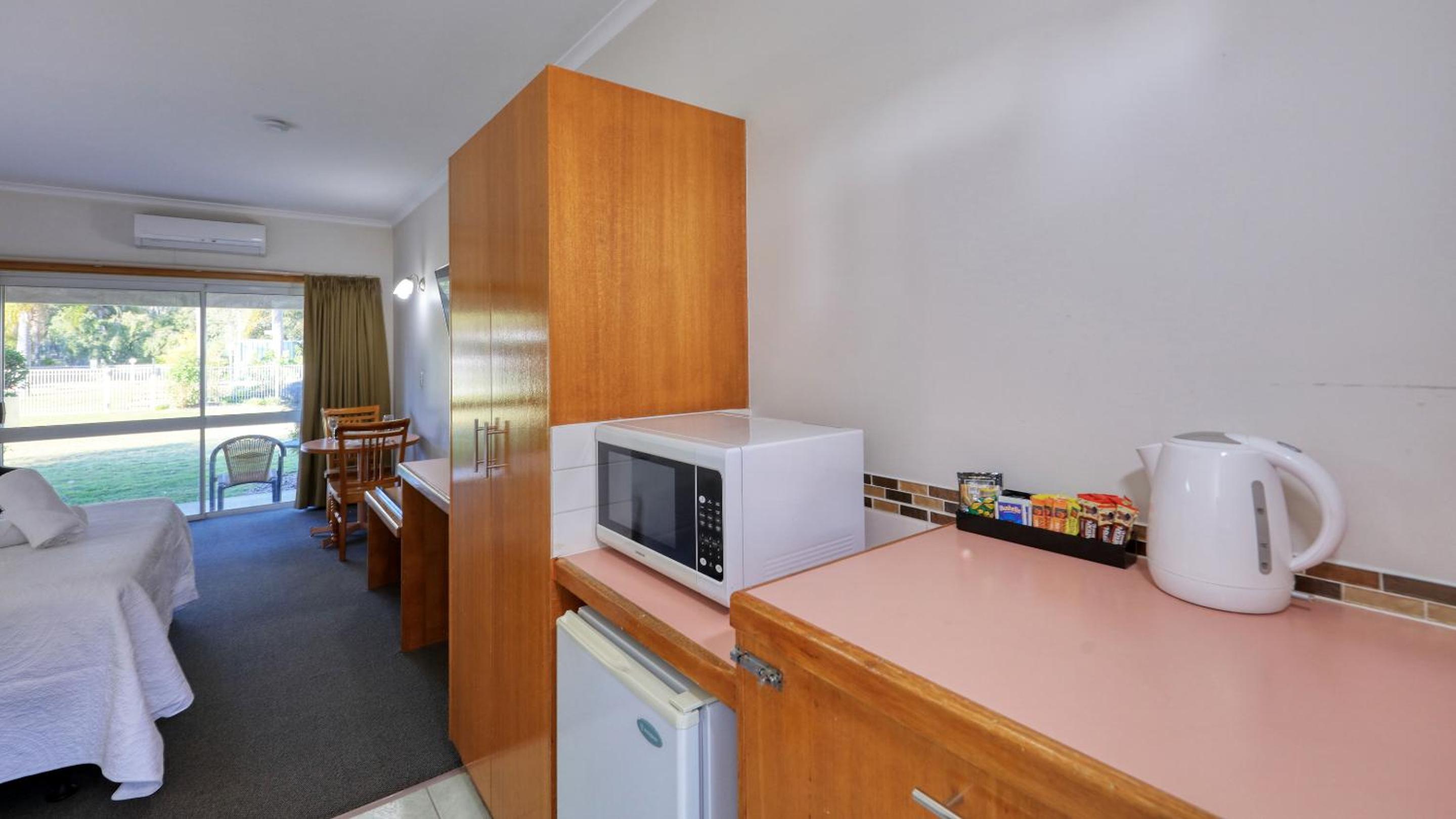 Executive Queen Room photo 2