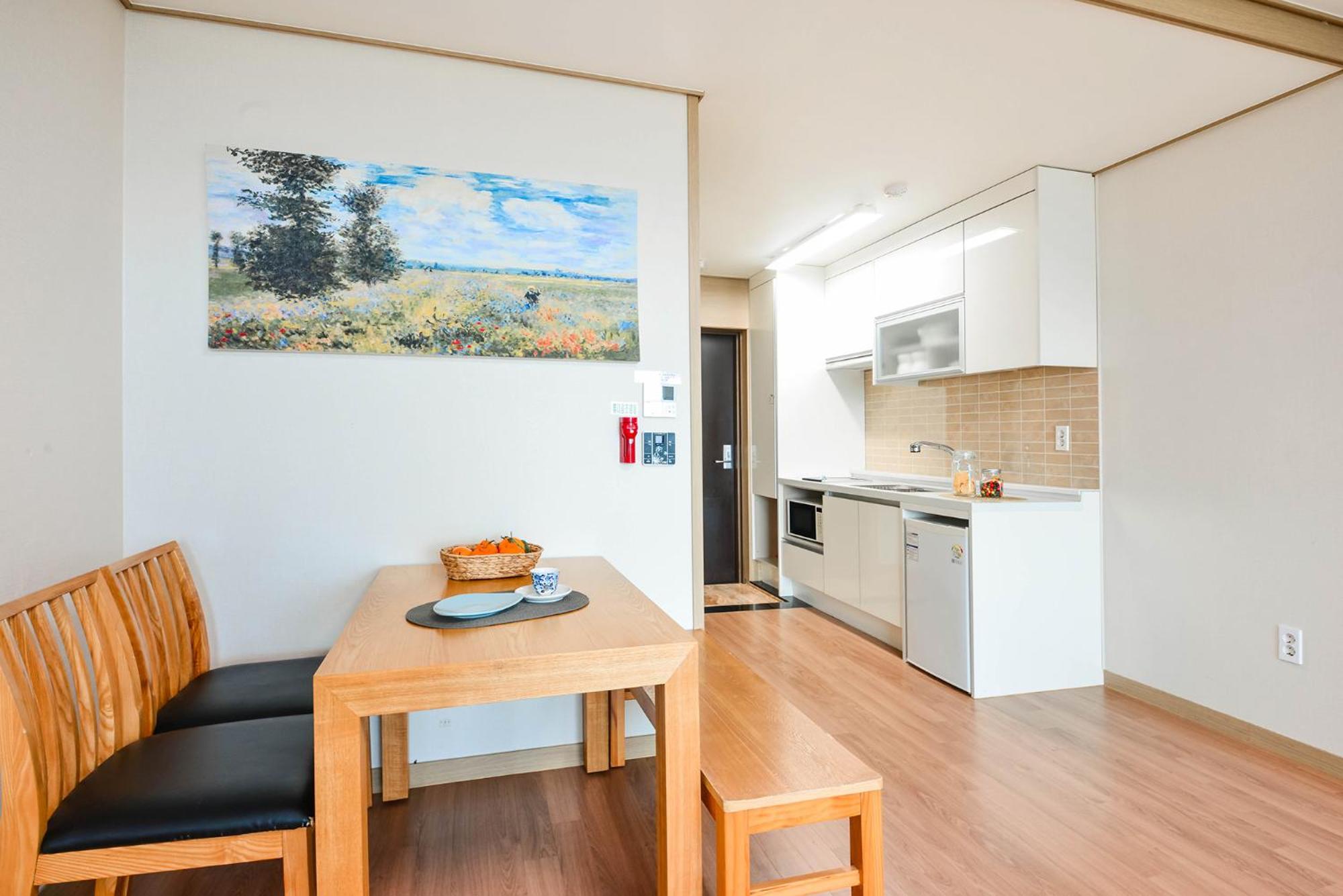 Double Room with Balcony and Sea View photo 3