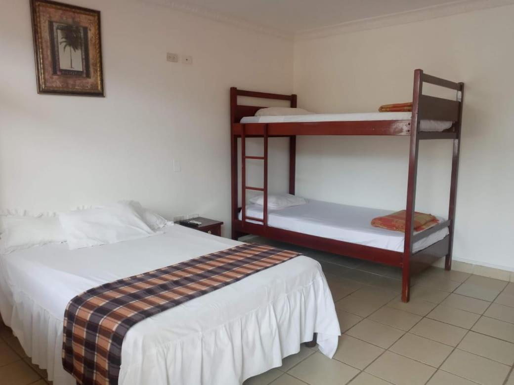 Quadruple Room with Balcony photo 1