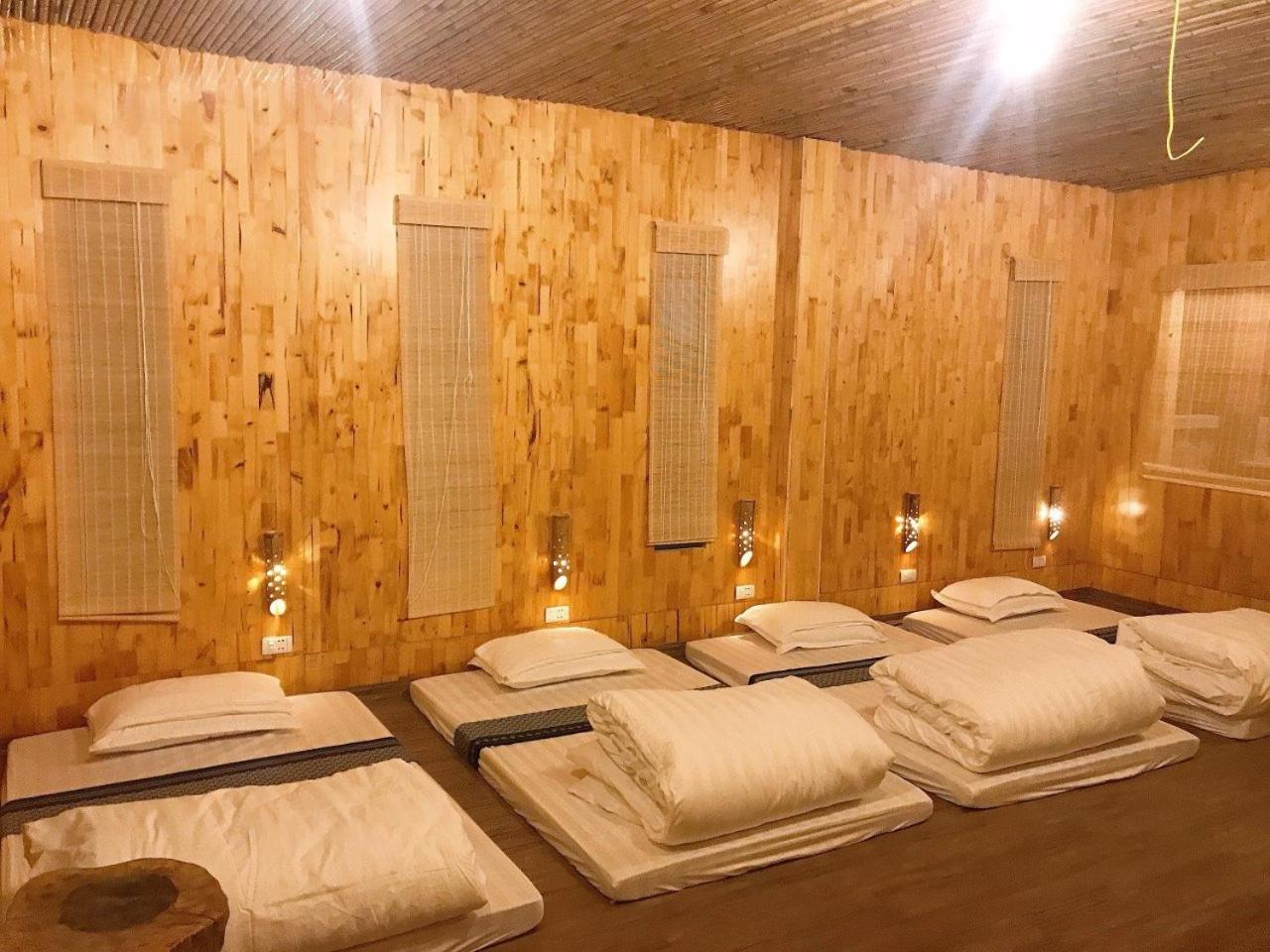 Mixed Dormitory Room