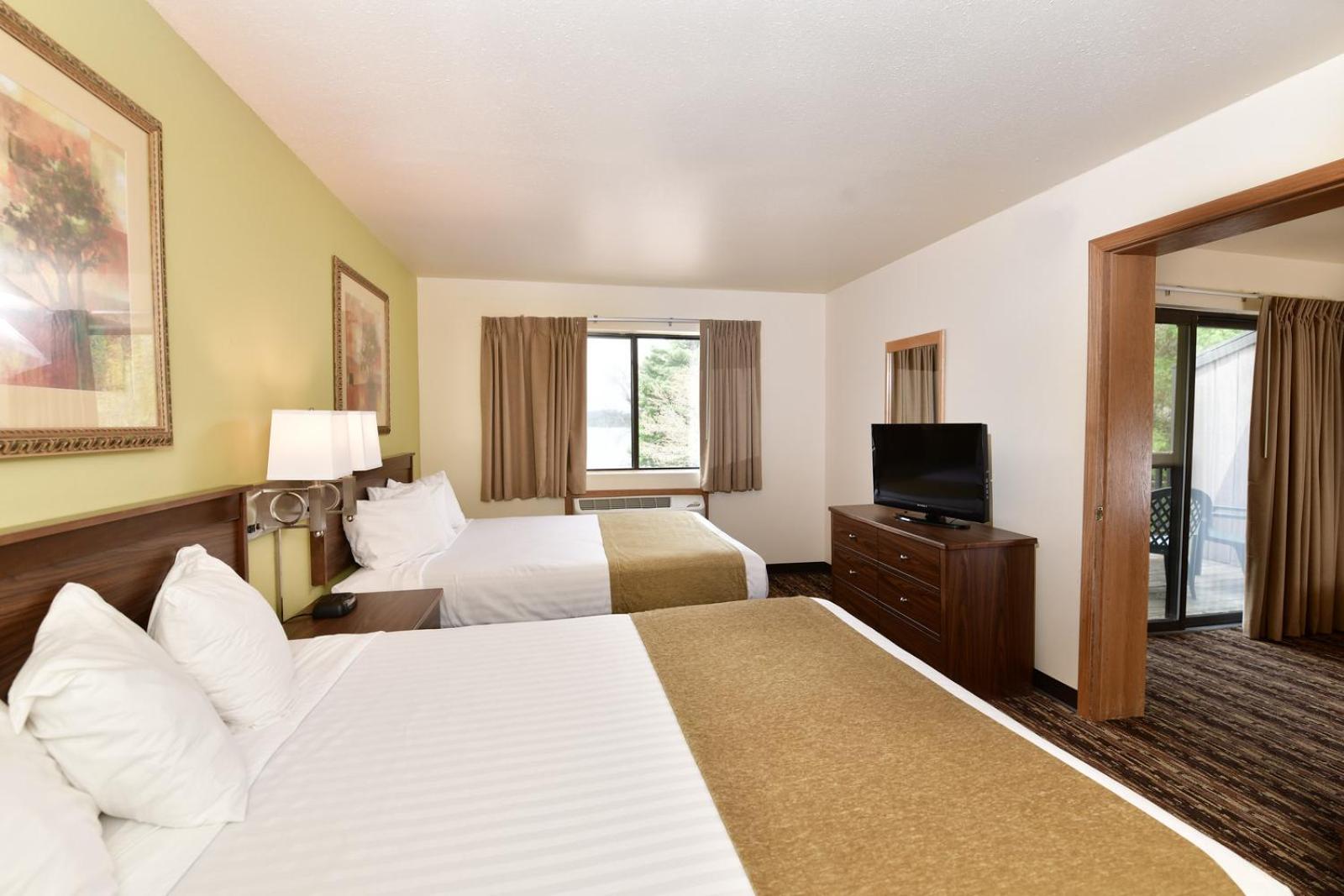 2 Queens Kitchenette Lakeview Pet Friendly photo 3