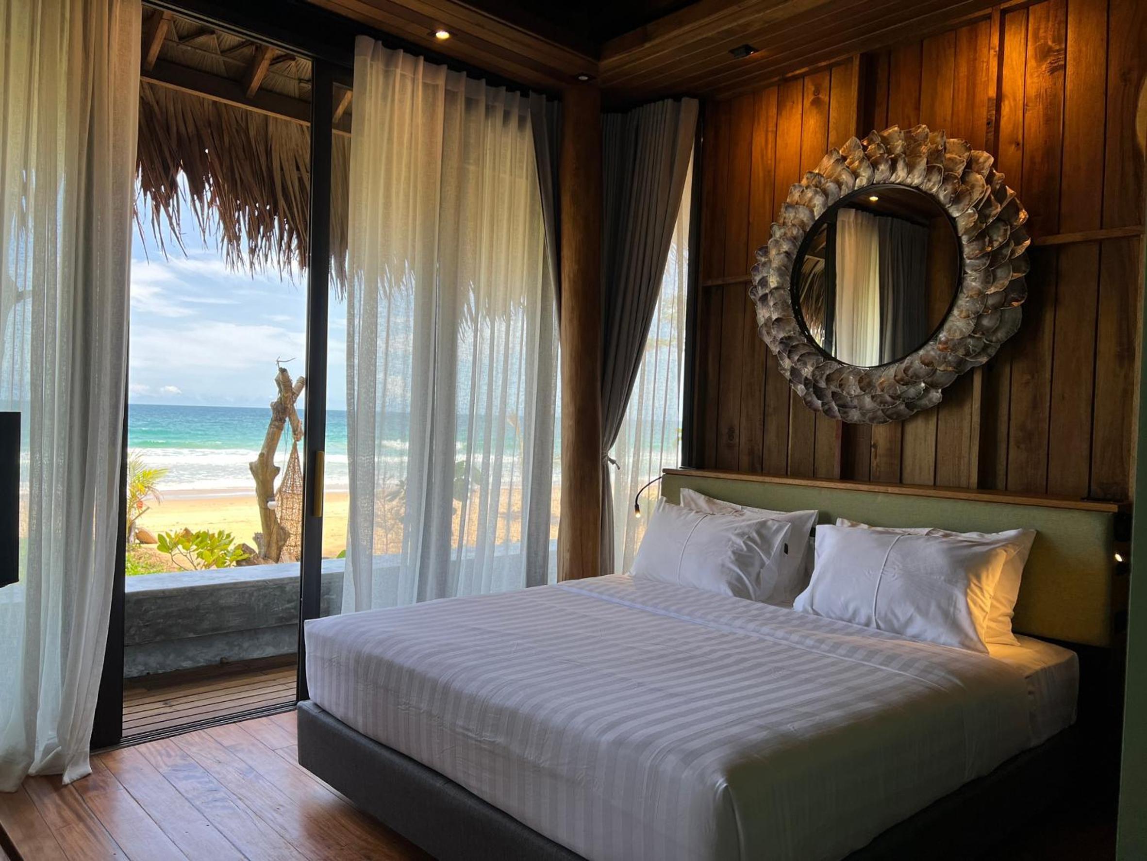 Villa - Beach Front photo 3