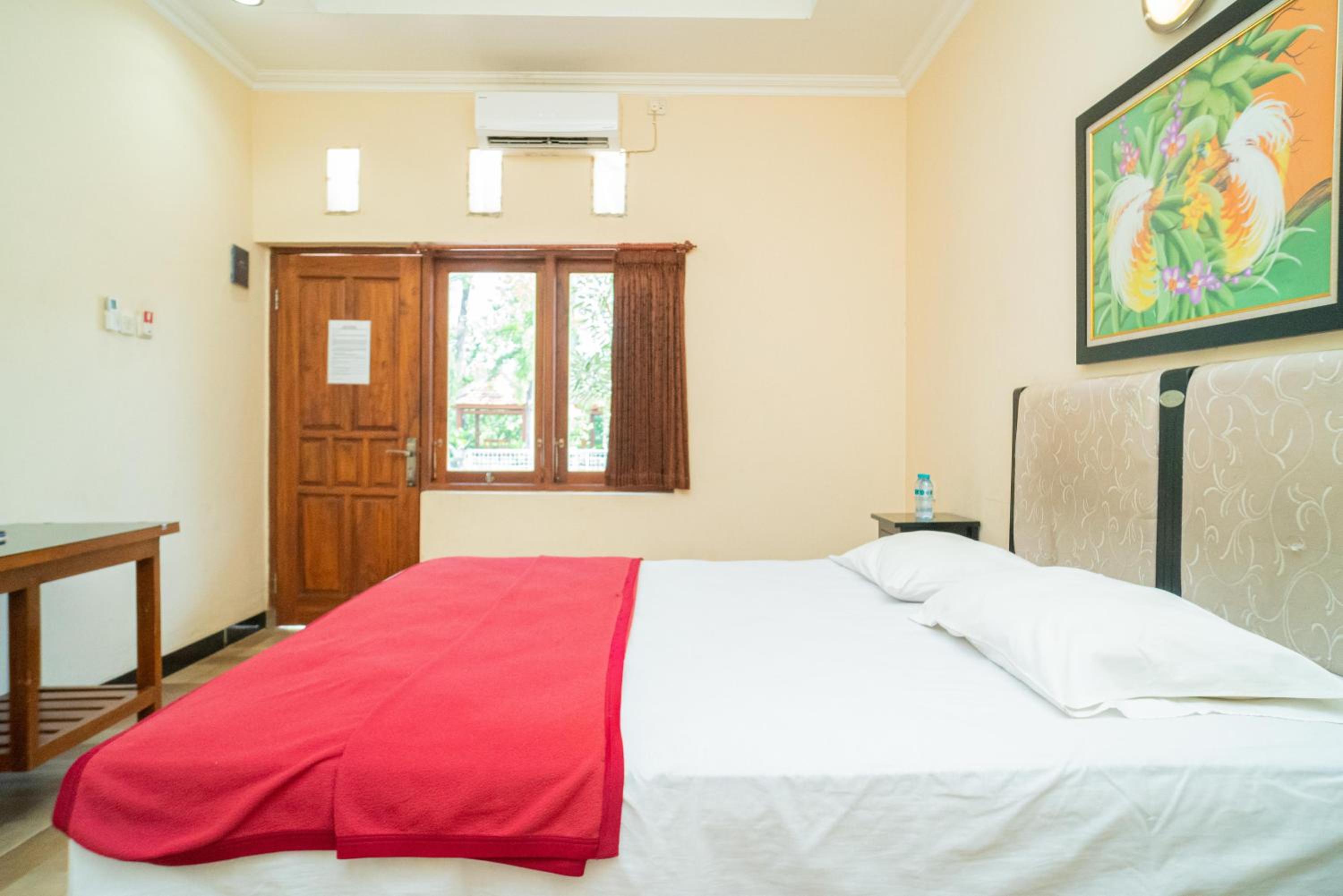 Standard Double Room - Photo 16