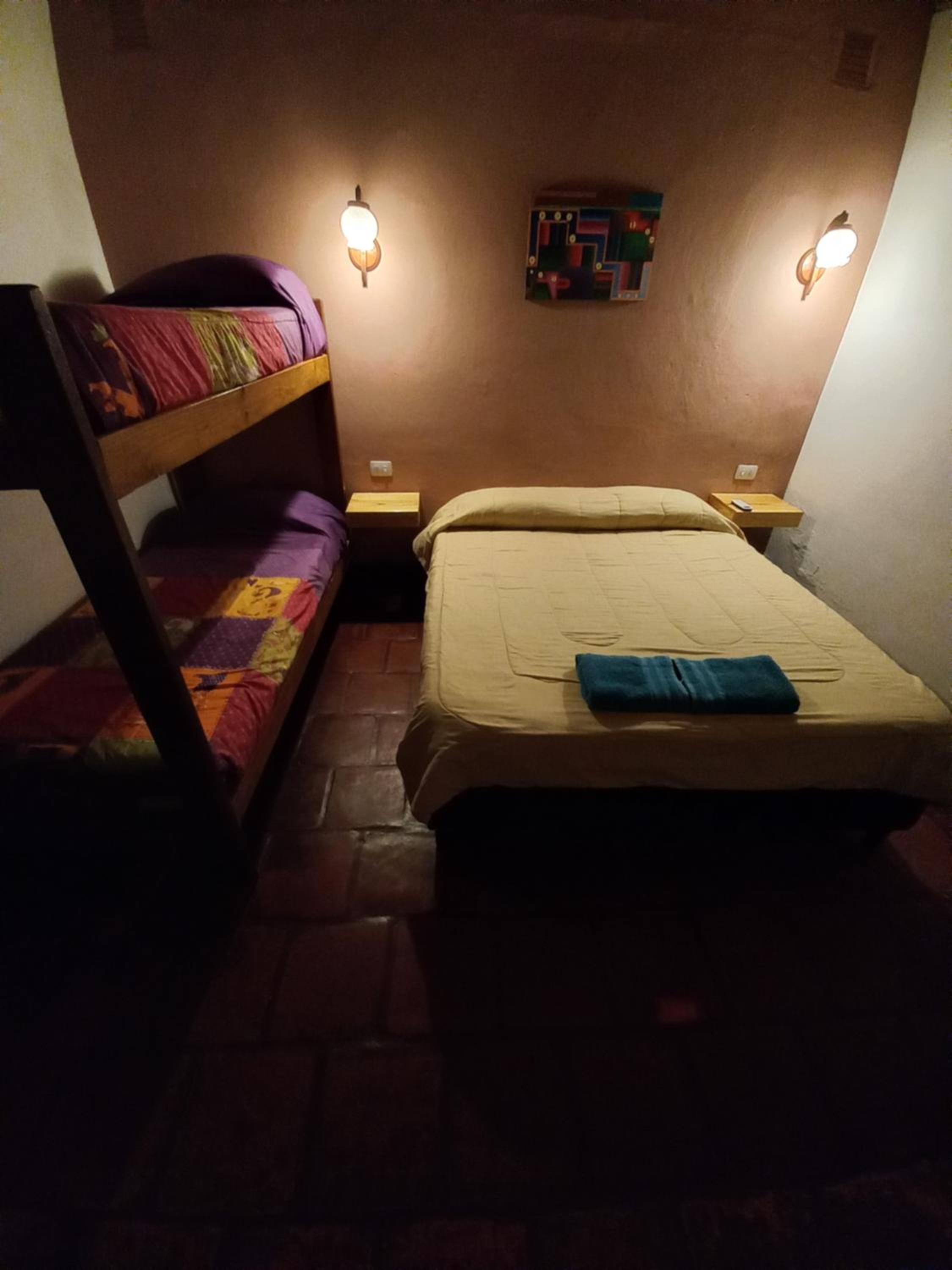 Quadruple Room with Private Bathroom photo 1