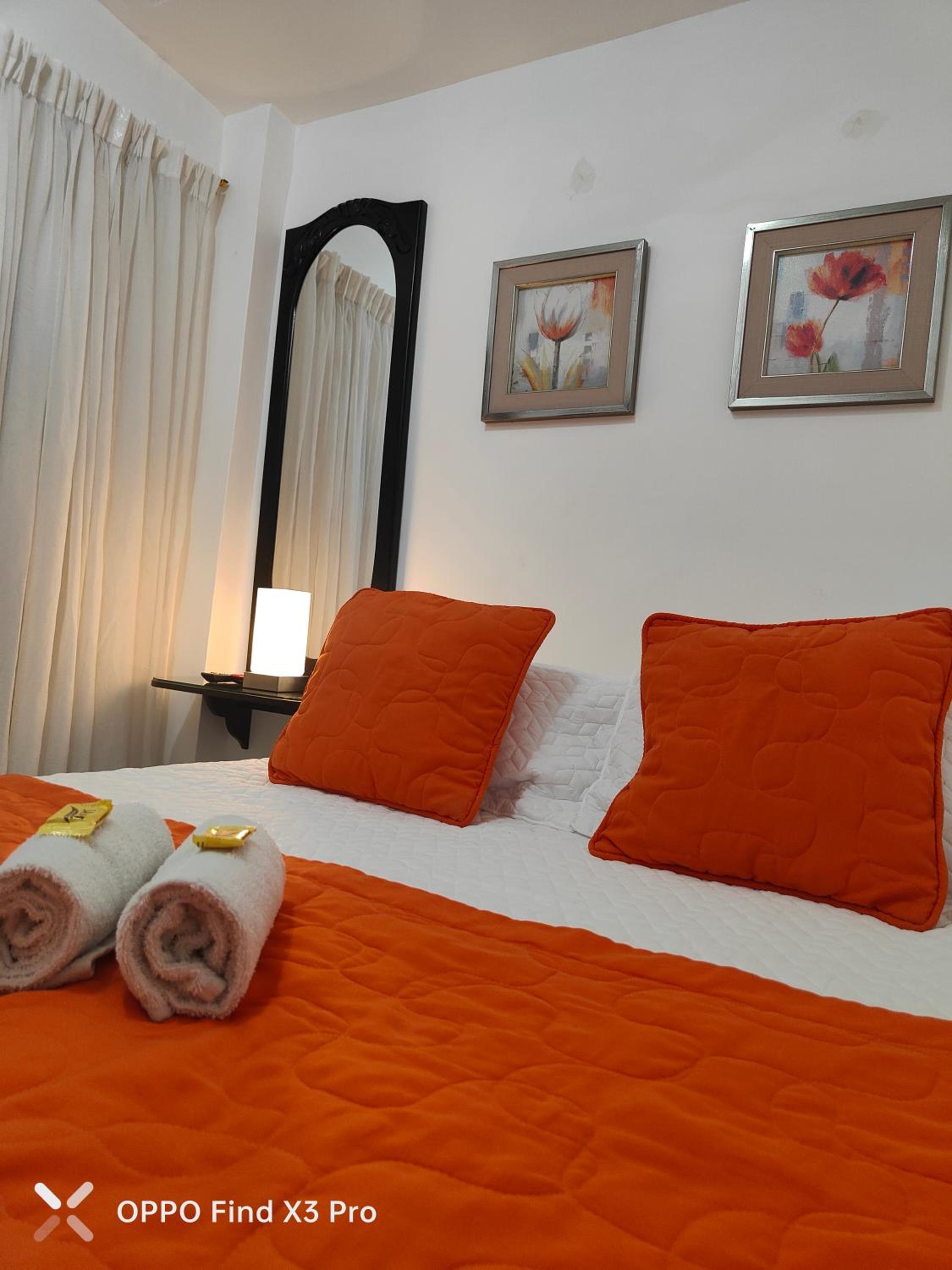Small Double Room photo 1