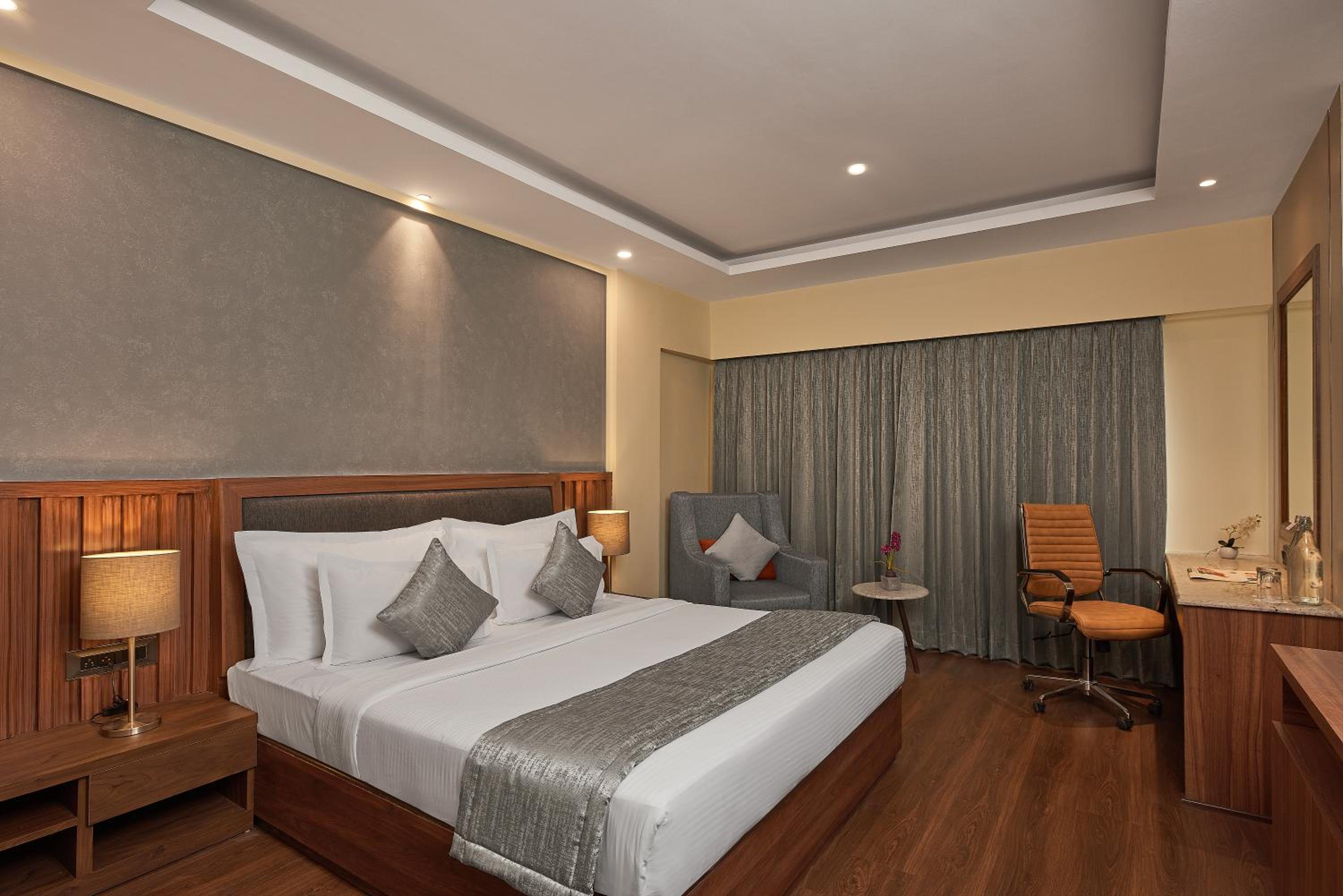 Suite with Late check out till 1pm( Subject to availability) - Photo 4