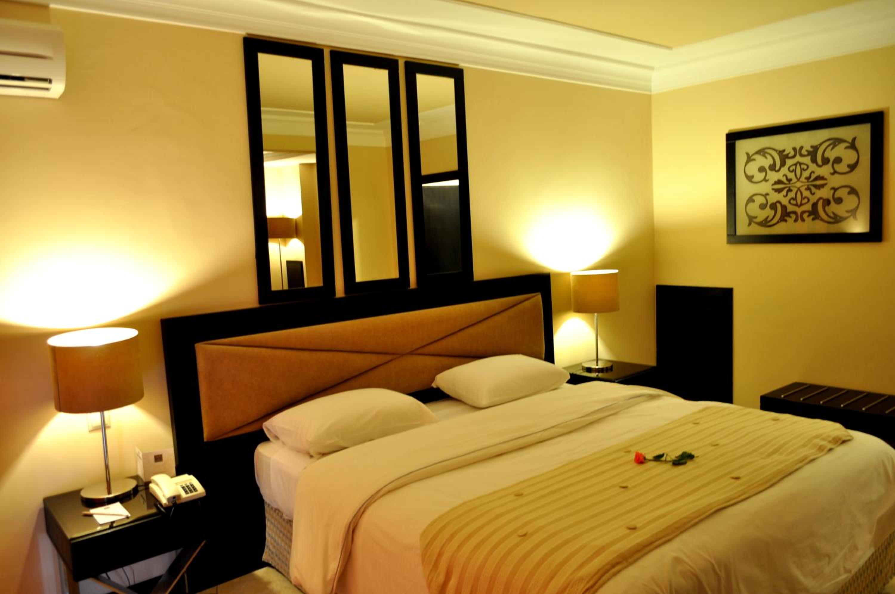 Single Room with Airport Transfer