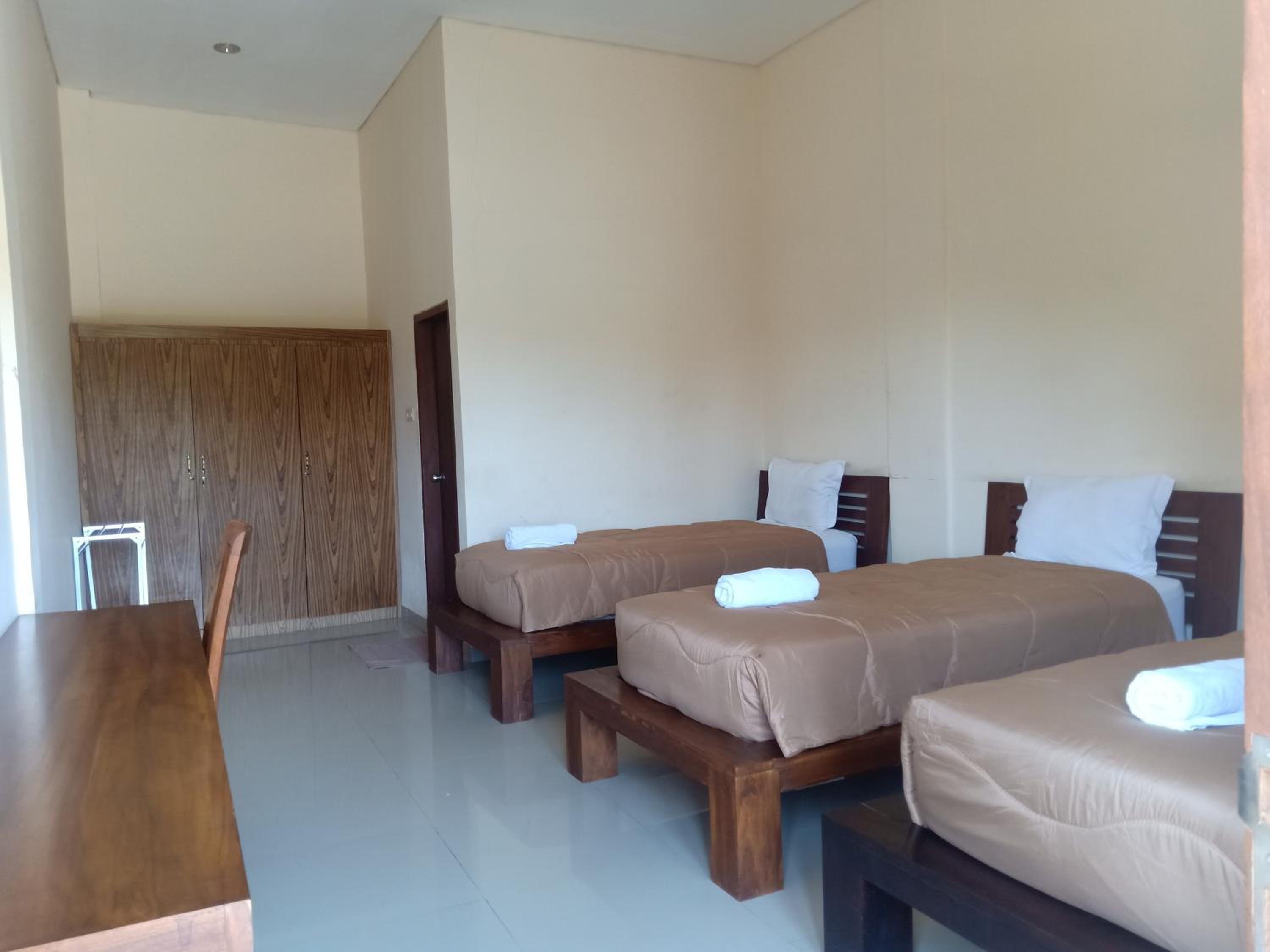 Budget Triple Room - Photo 1